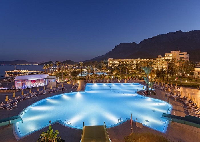 MIRAGE PARK RESORT HOTEL  3.jpg