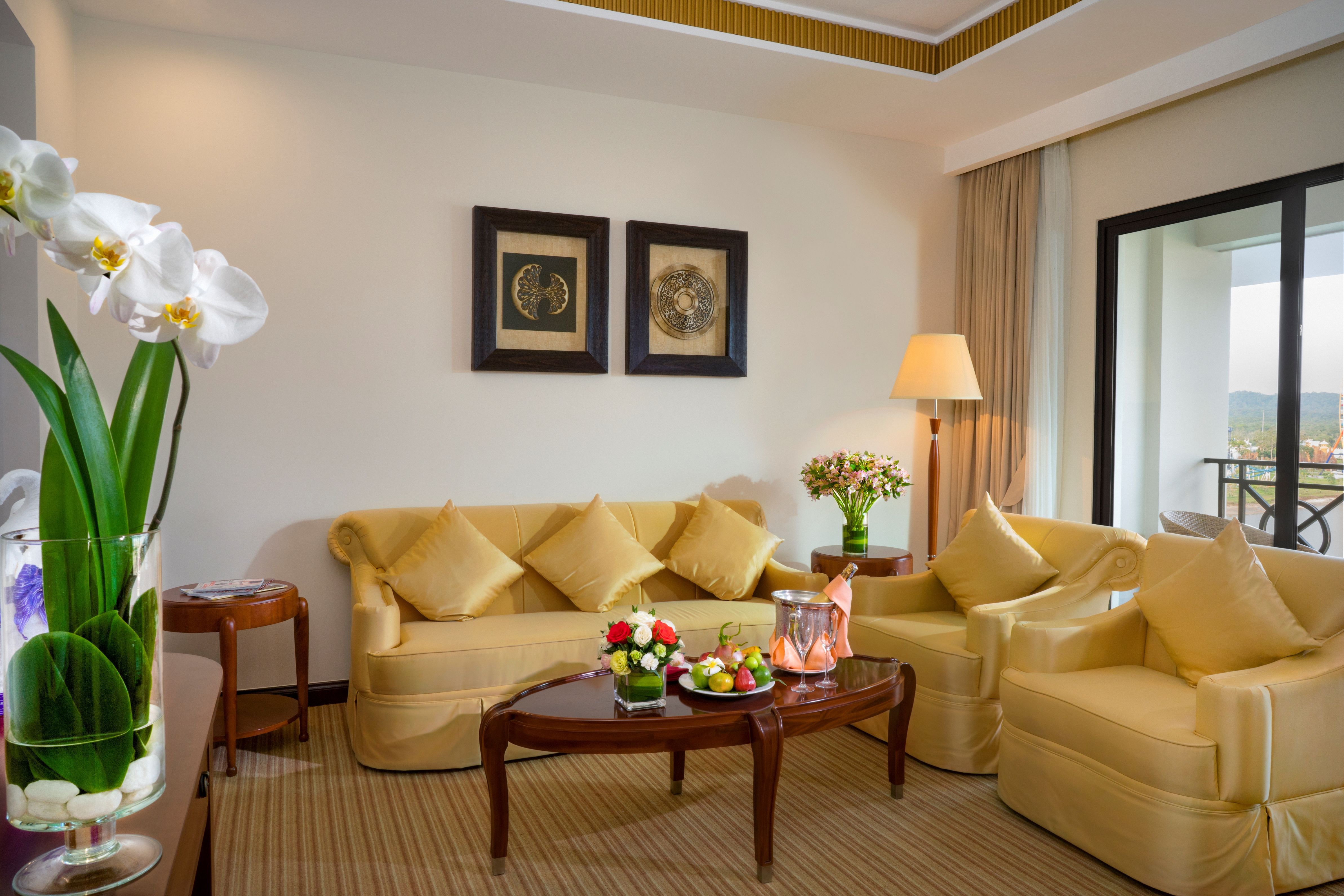 JUNIOR SUITE 