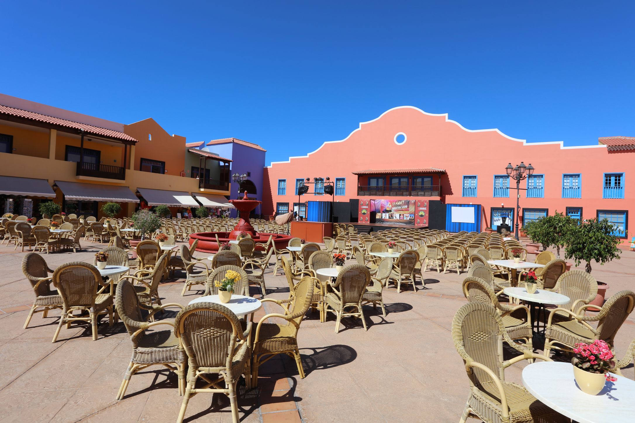 Pool Restaurant