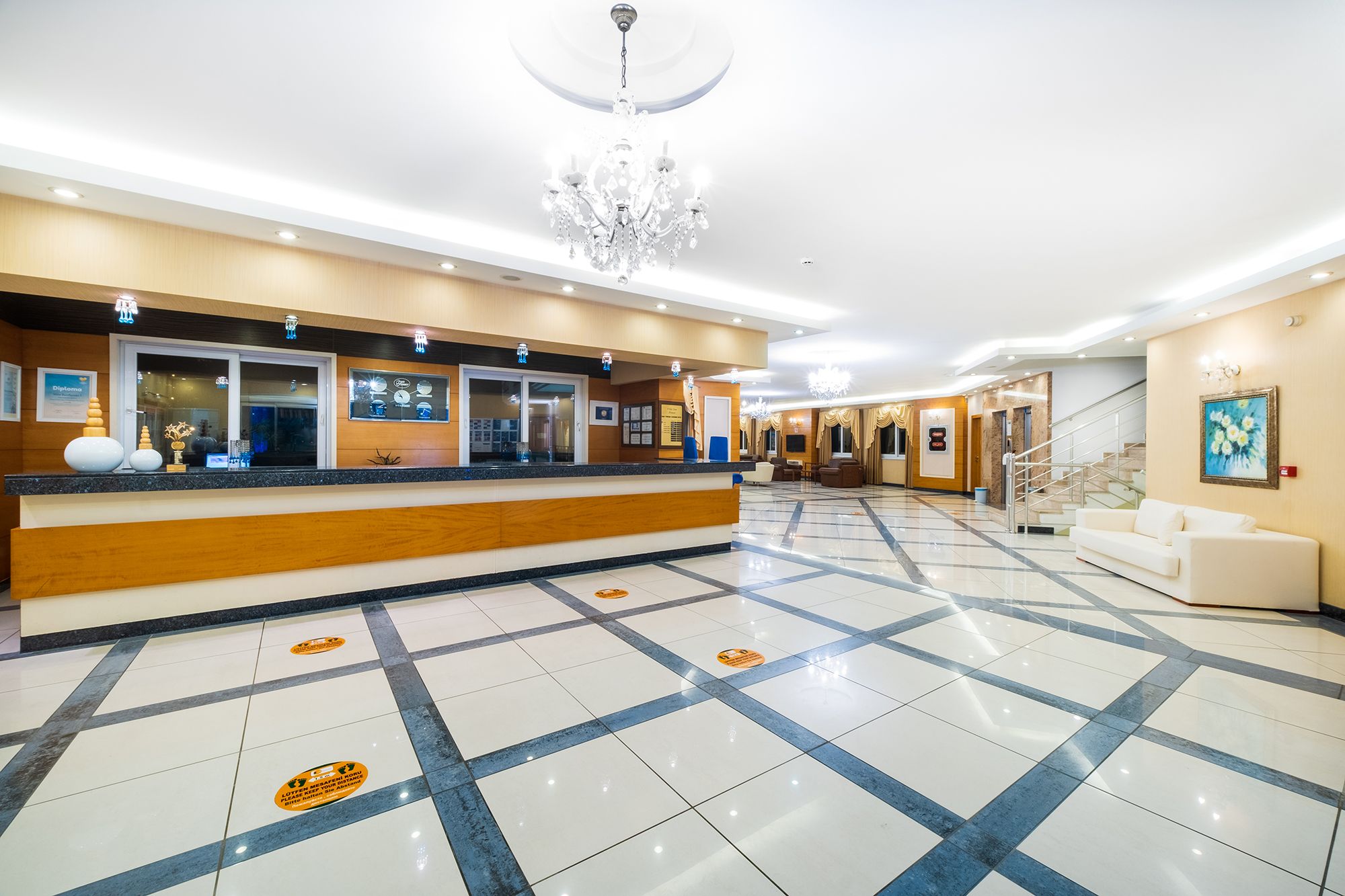 Clădirea principala