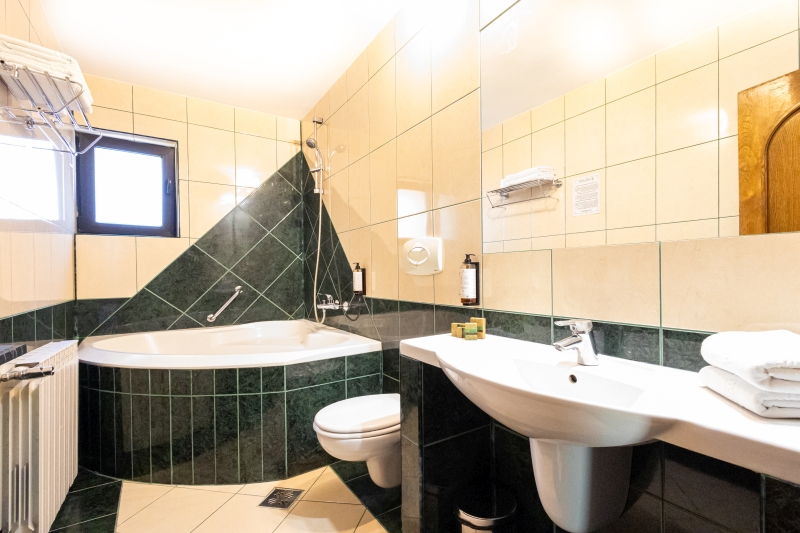 Deluxe Family cu acces la jacuzzi