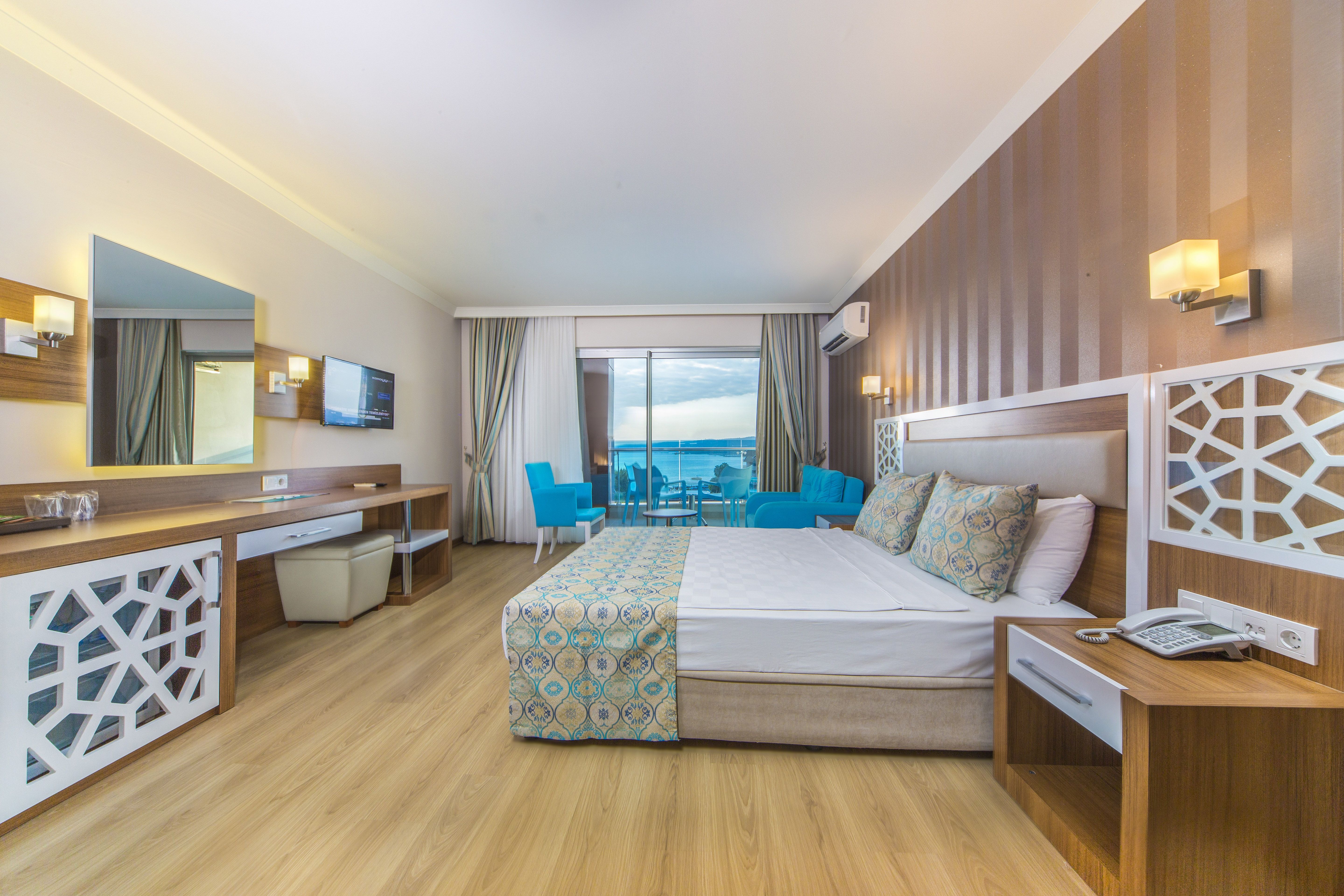 RESORT FAMILY ROOM