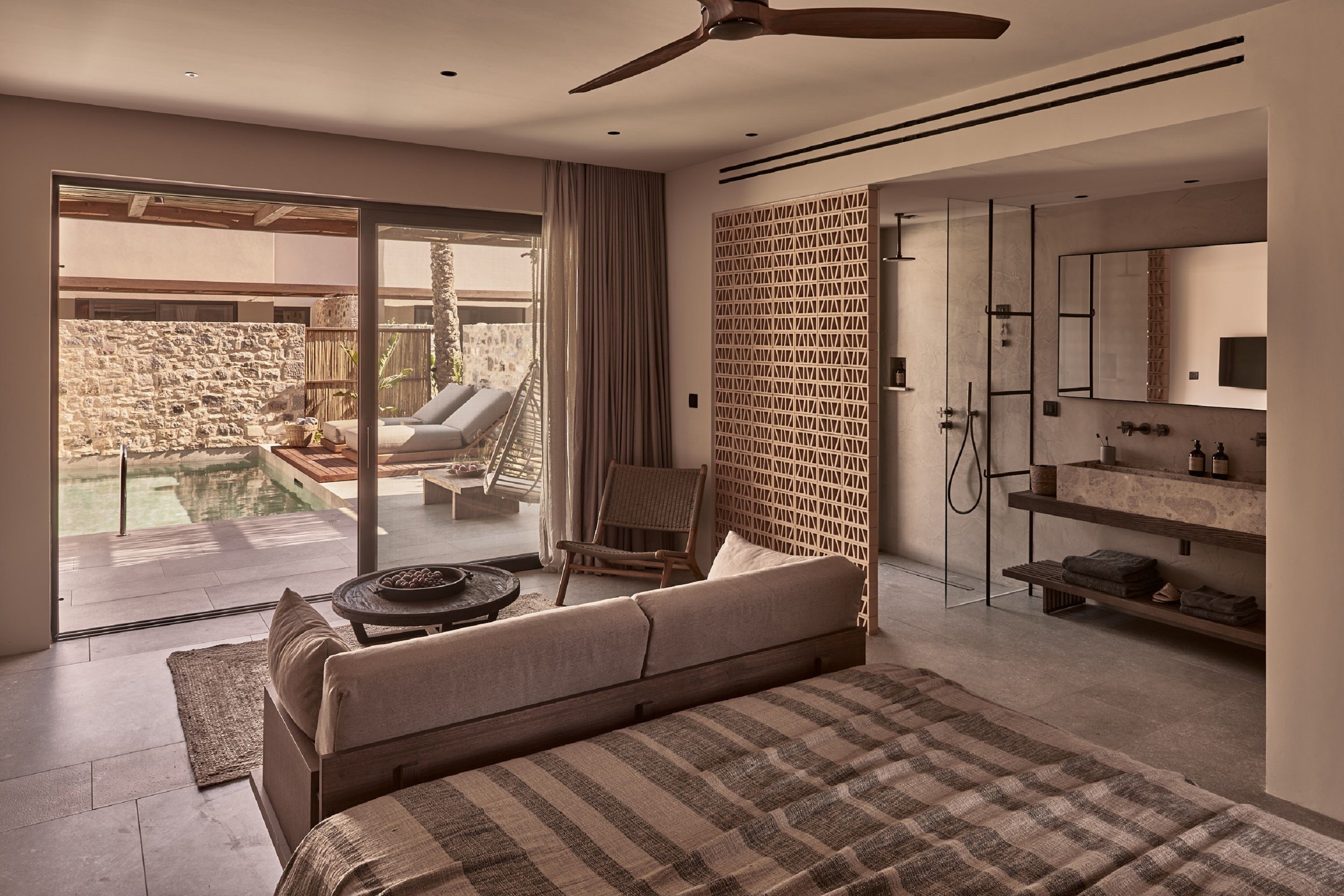 Premium Private Pool Suite
