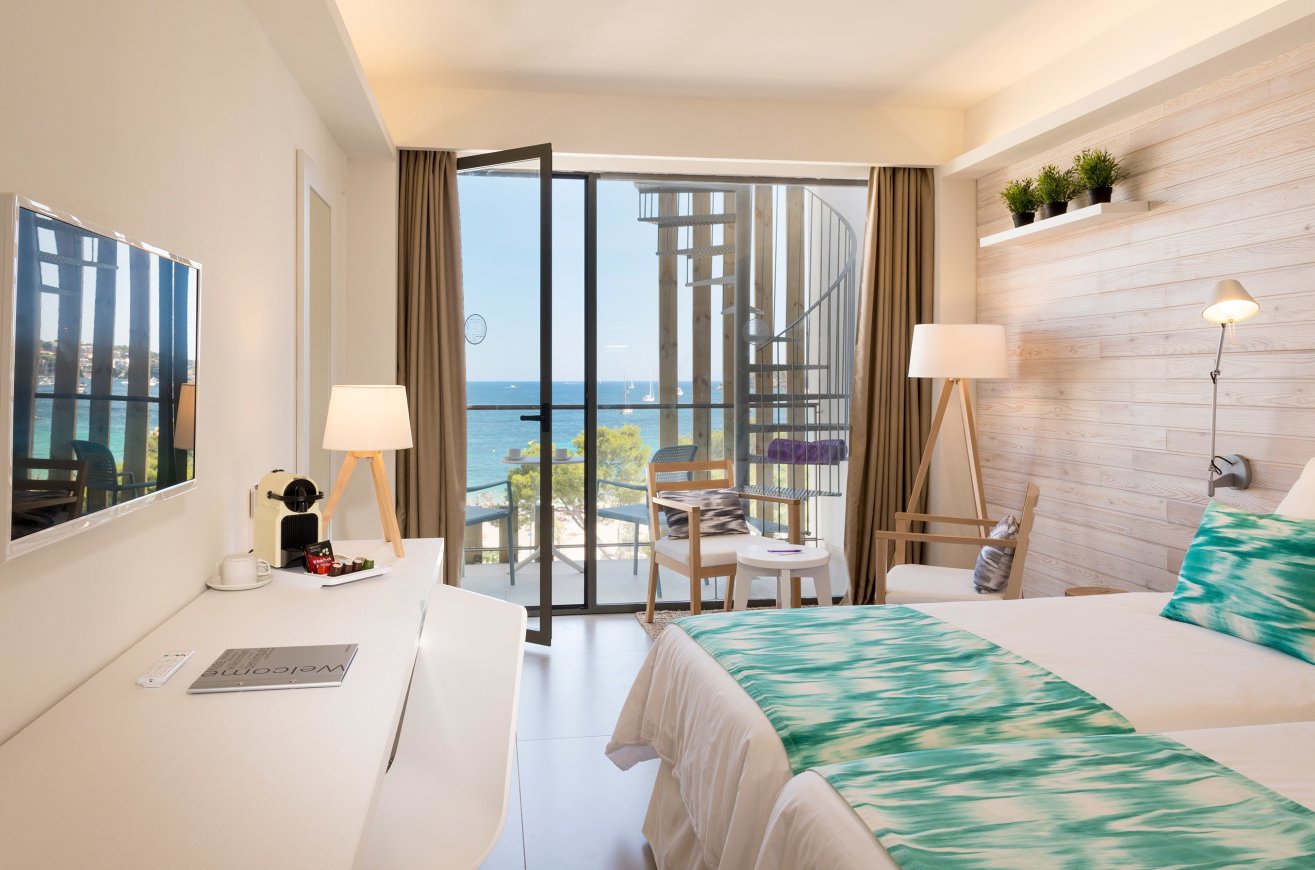 DOUBLE SUPERIOR SEA VIEW