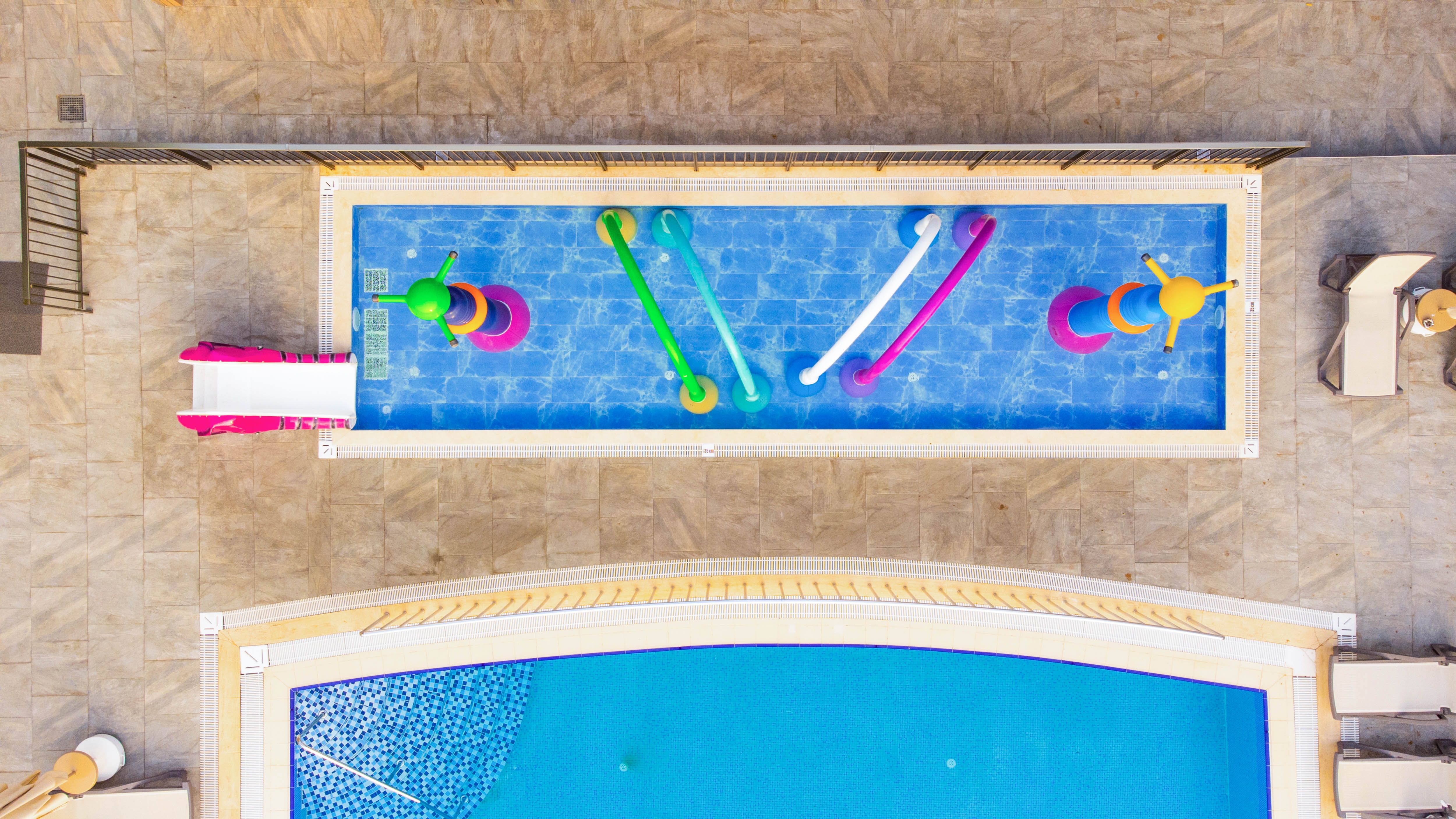 Piscina deschisă