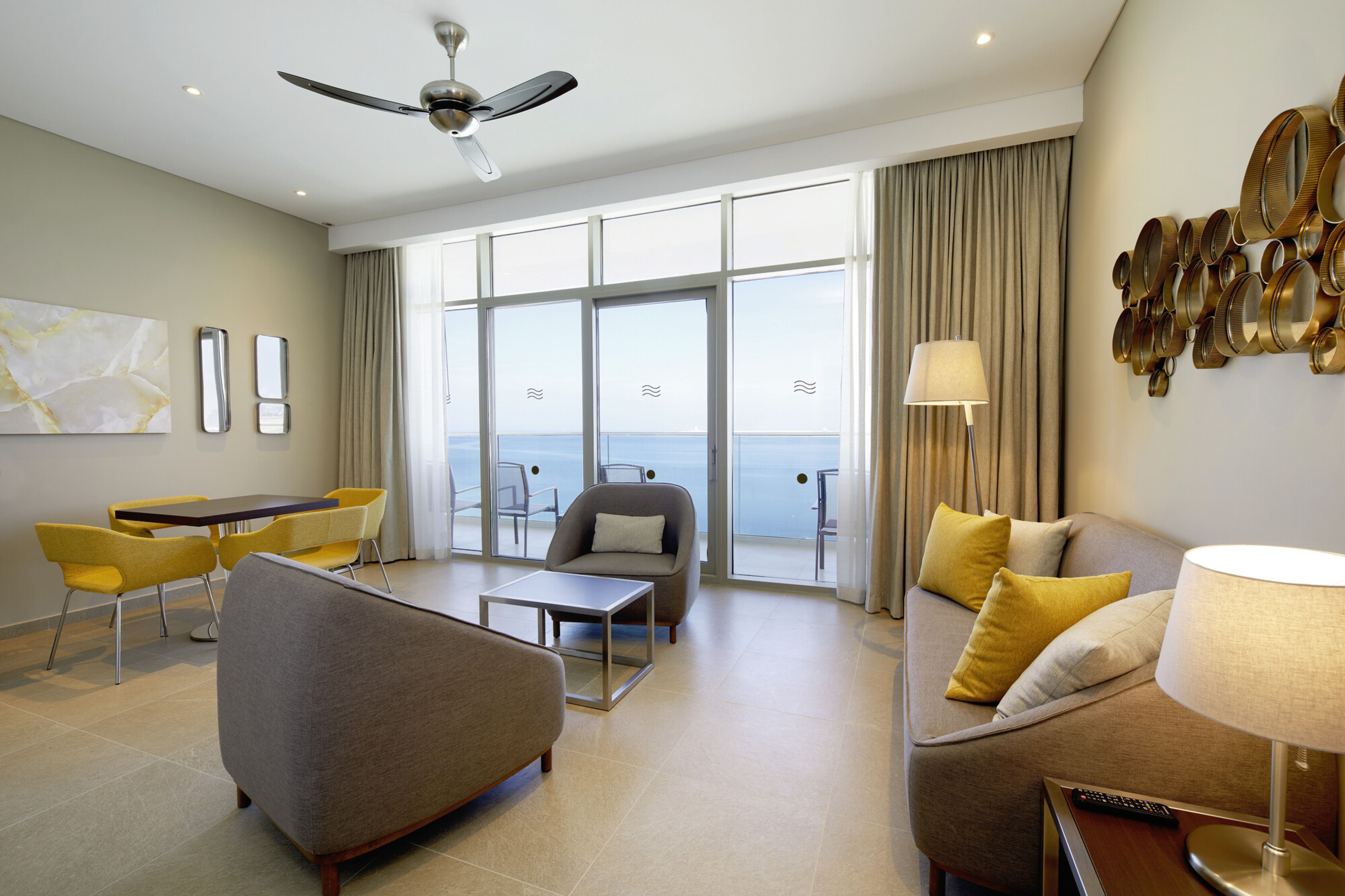 PRESIDENTIAL SUITE SEA VIEW