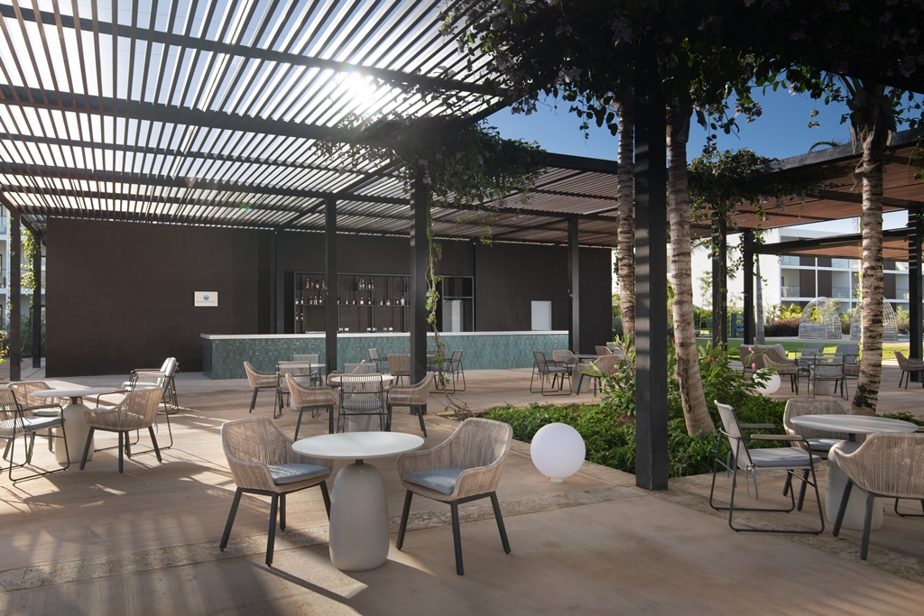 WONDERPOOL BAR