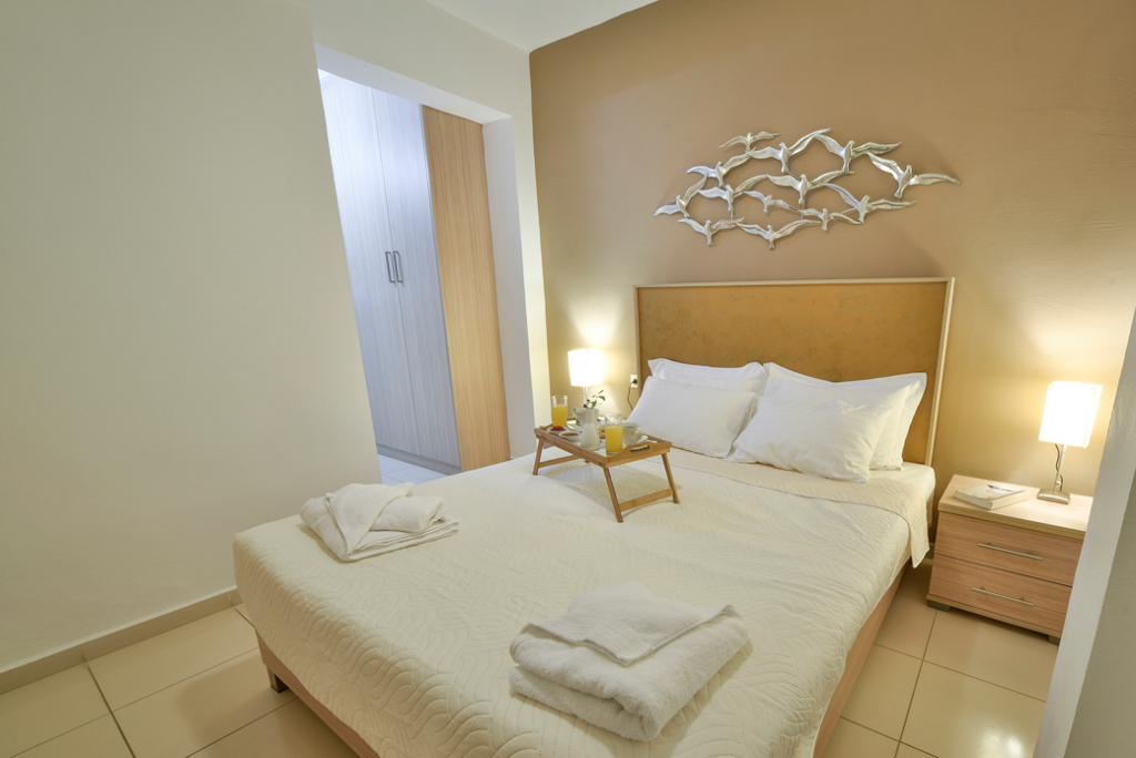 APARTMENT 1 BEDROOM 
