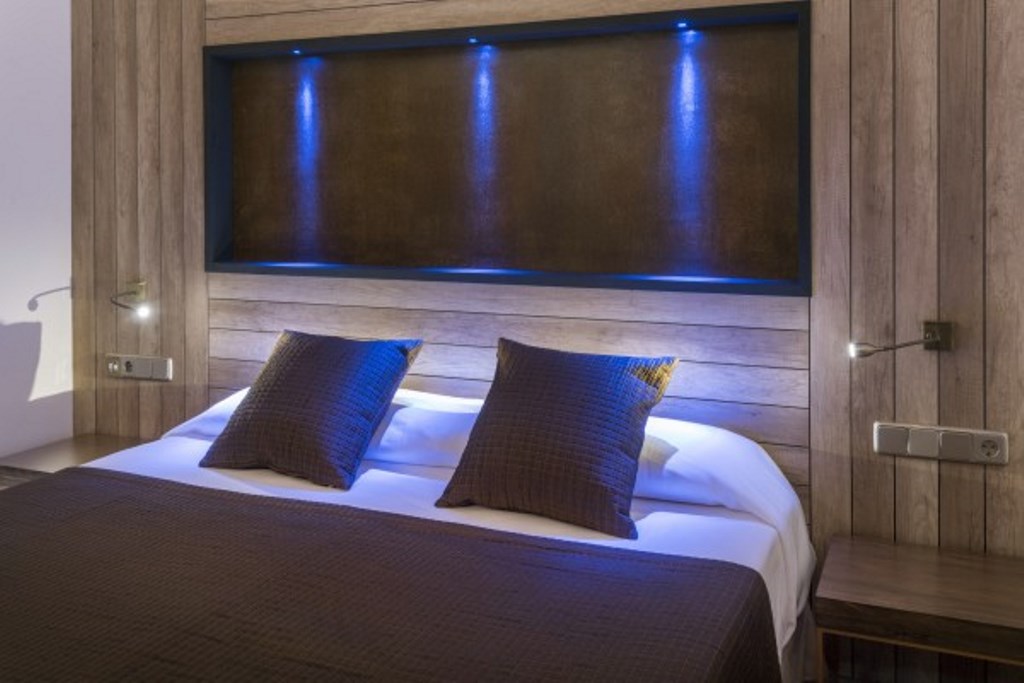 DOUBLE ROOM SUPERIOR