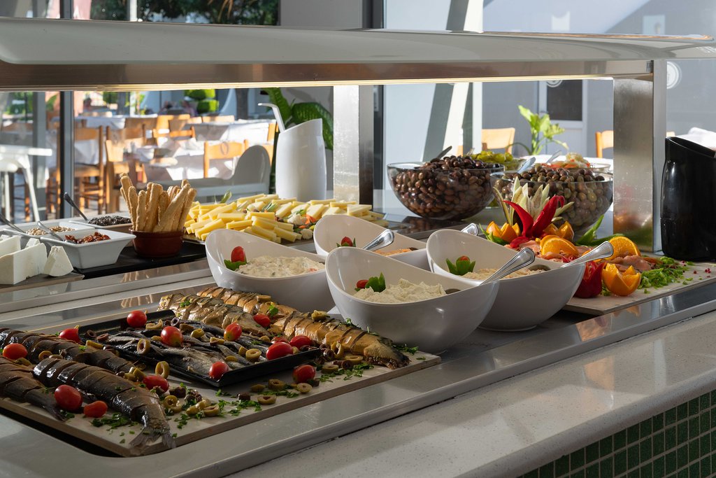 "DIONYSSOS" MAIN RESTAURANT 