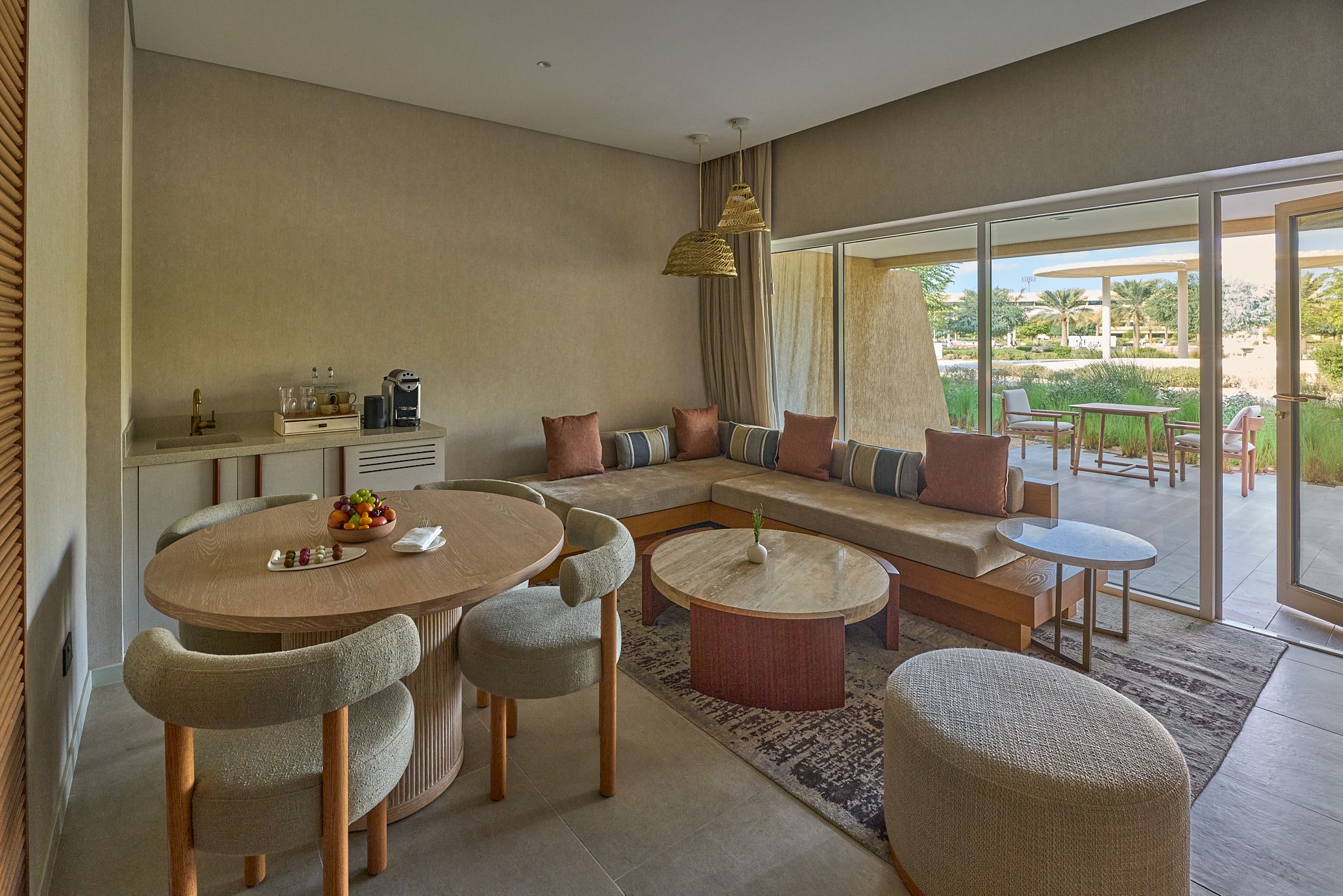 Al Muradi (Family) Suite