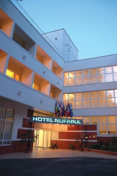 Hotel-Nufarul-1000.jpg
