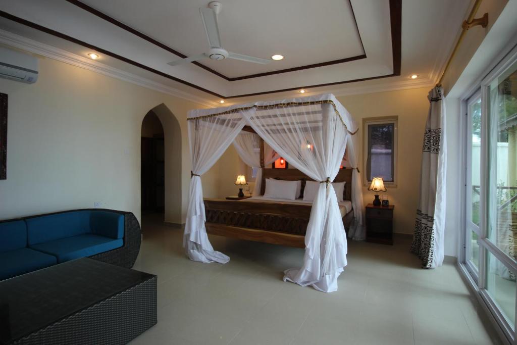 DELUXE KING ROOM SEA VIEW