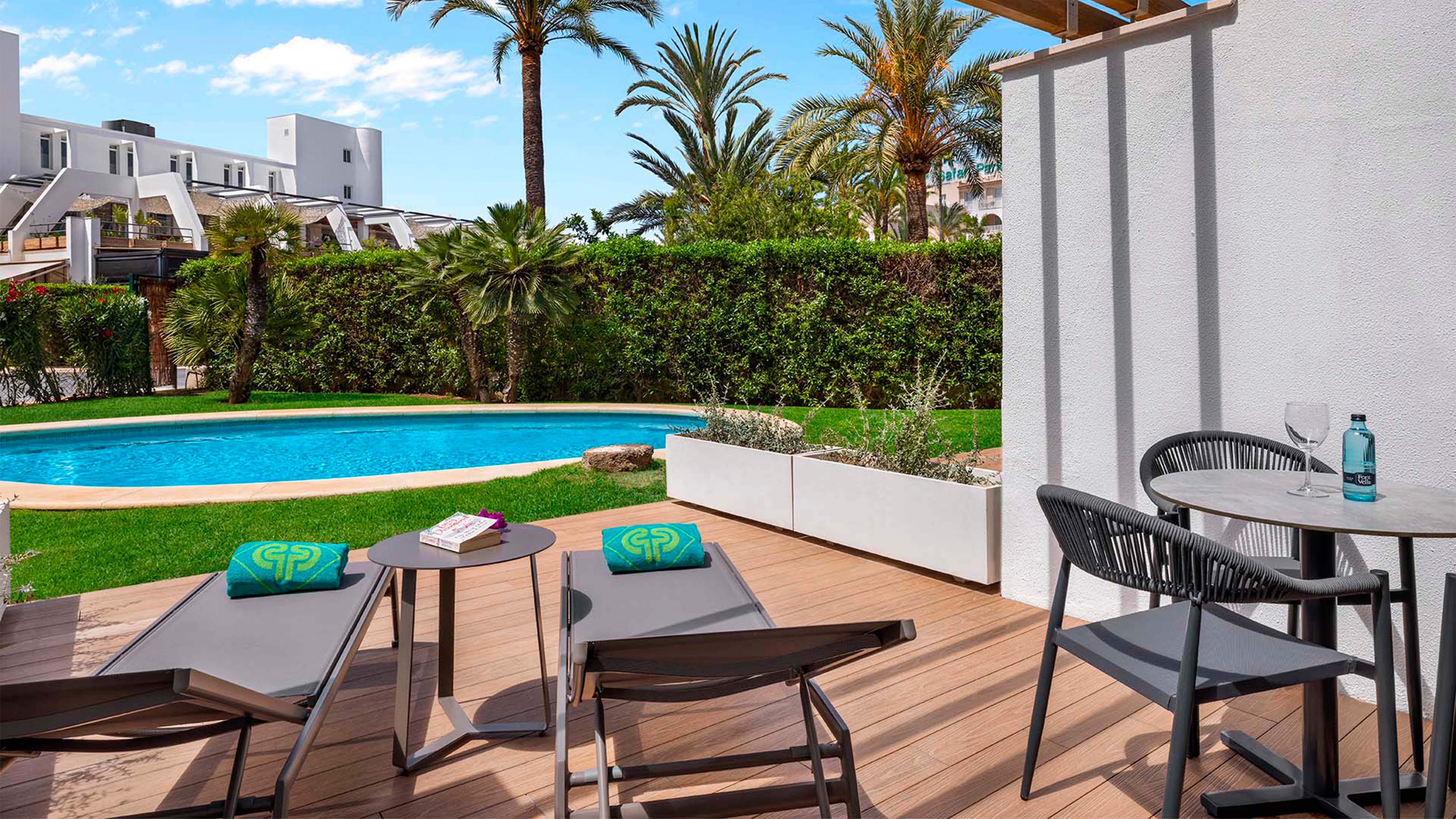 DOUBLE SELECT BALCONY OR TERRACE SEMI PRIVATE POOL