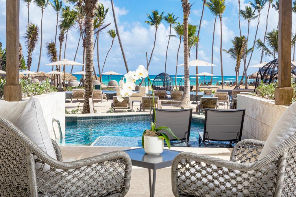  PREFERRED CLUB JUNIOR SUITE OCEAN FRONT SWIM OUT