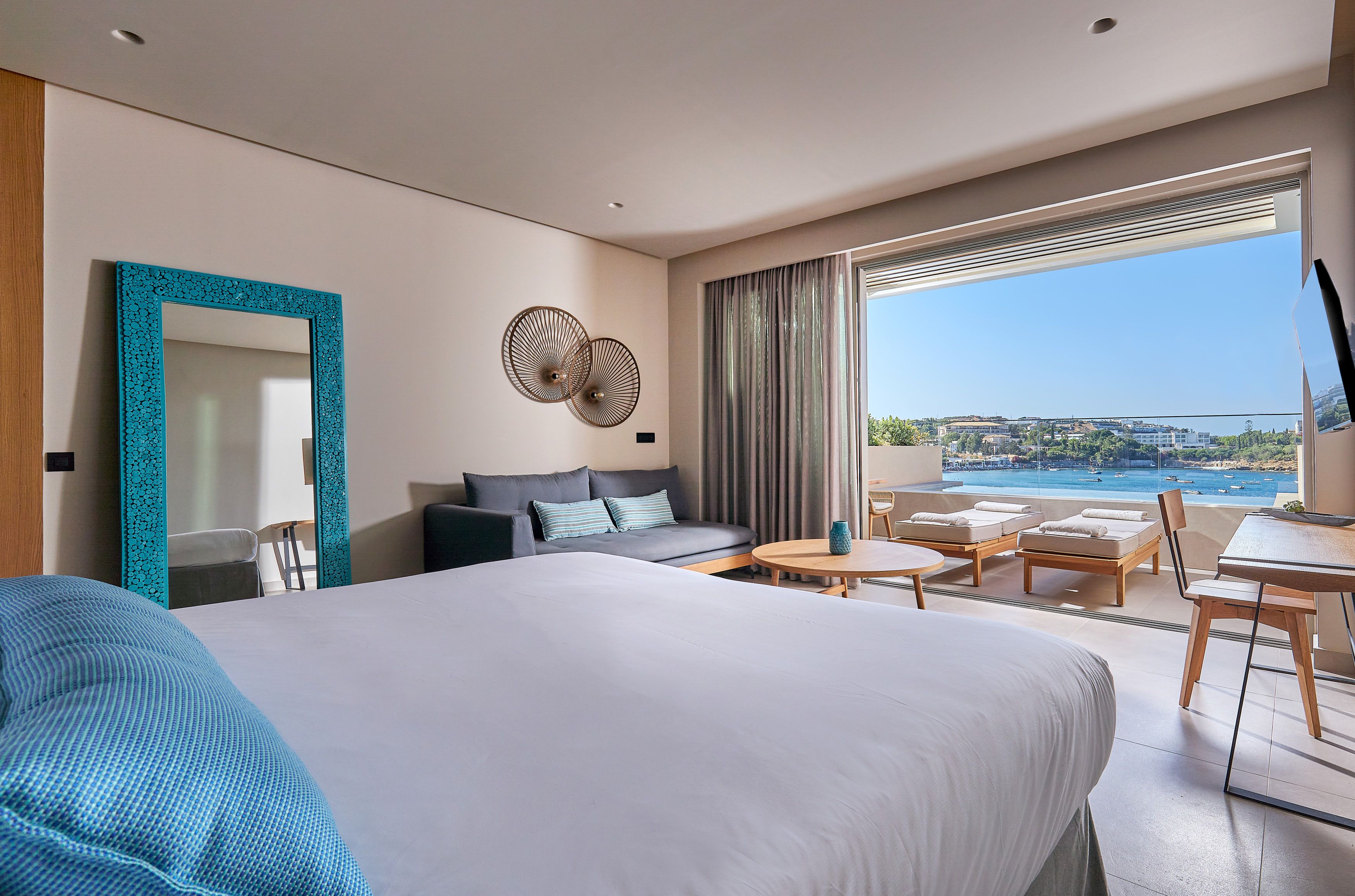 Aquamarine Suite Plunge Pool Sea View