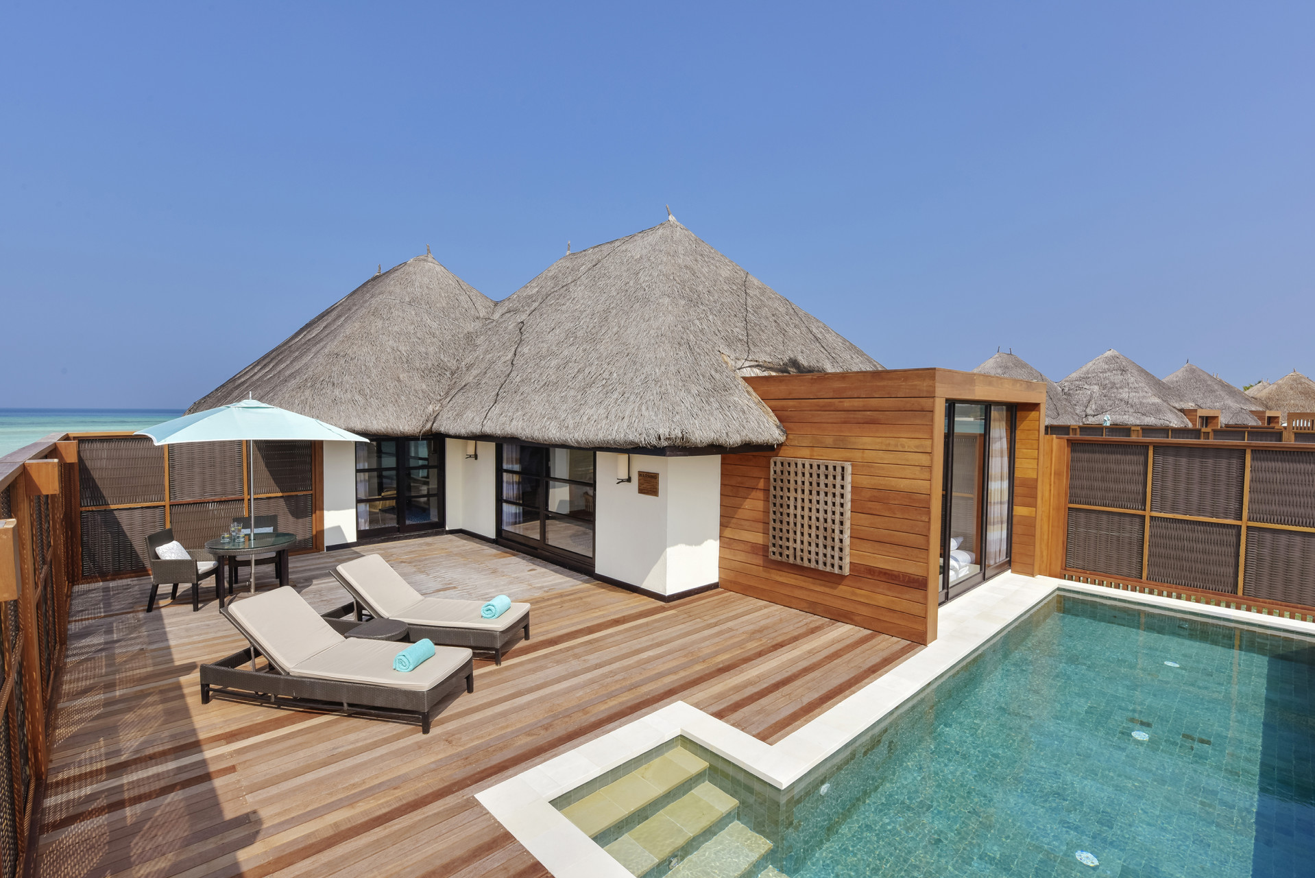 Family Water Villa with Pool