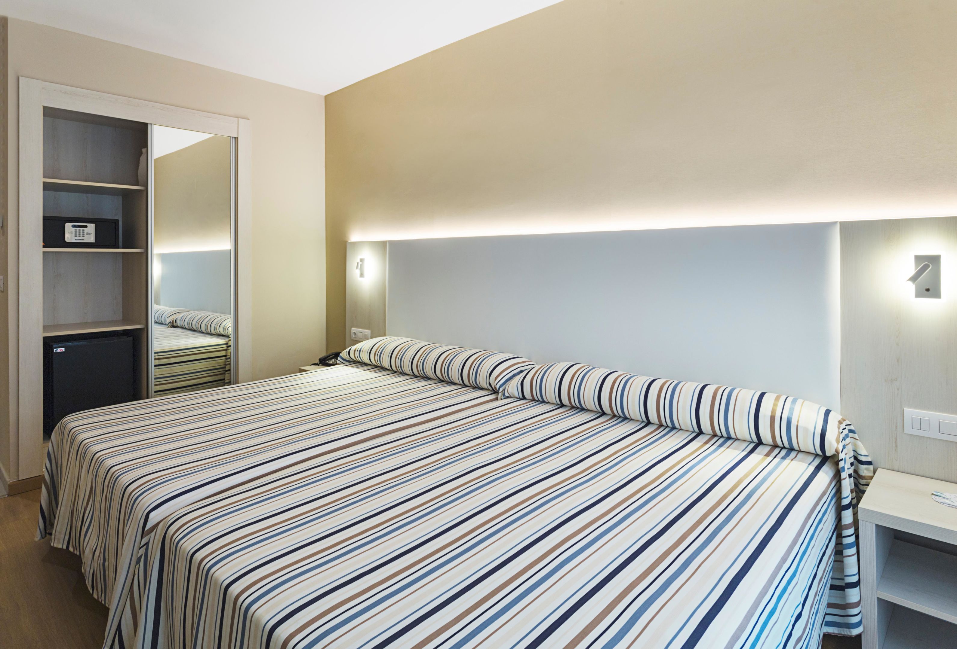 Superior Room with Balcony or Terrace