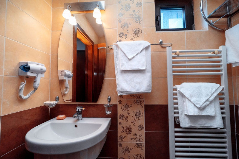 Apartament Junior Suite Corp B cu acces la piscina