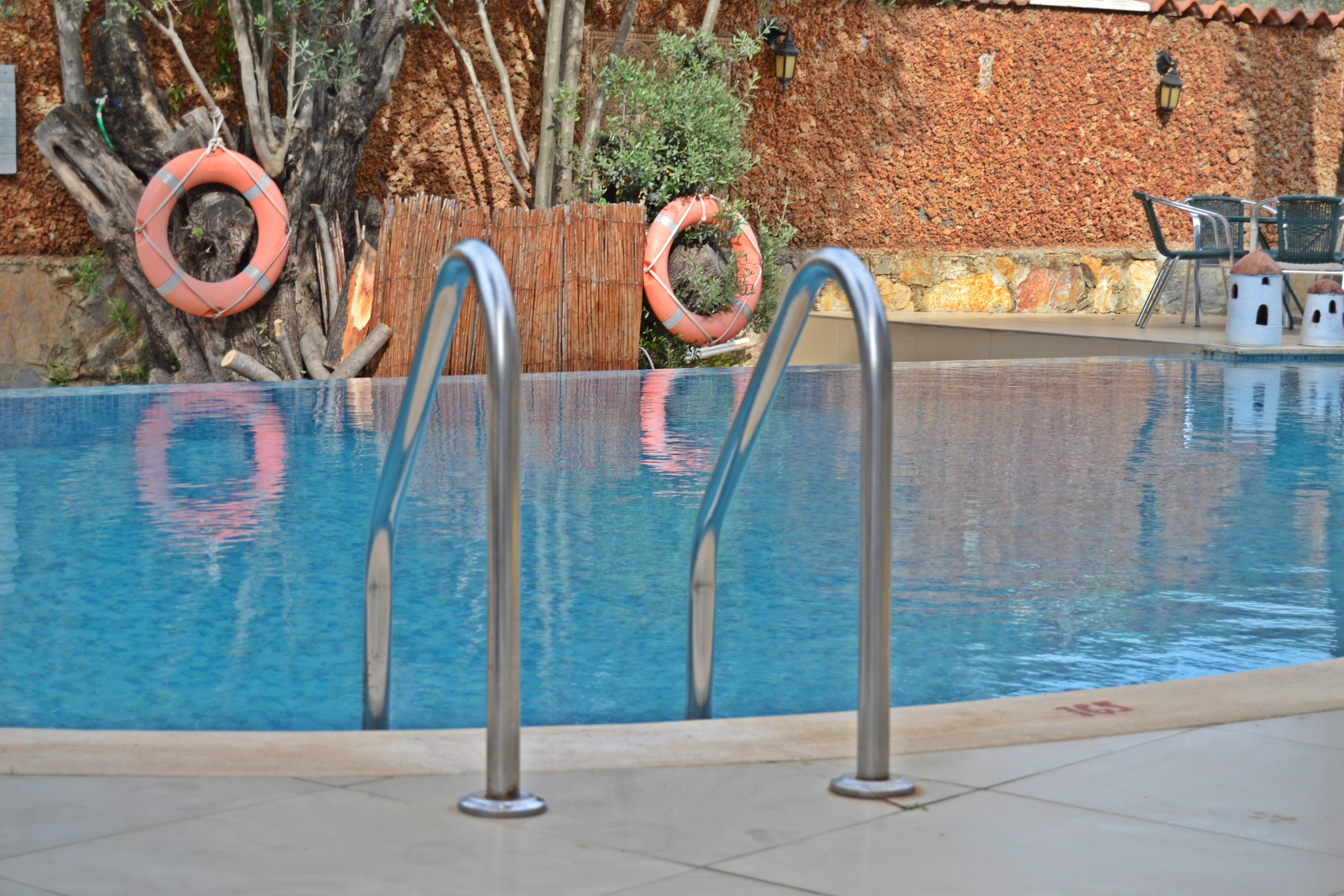Piscina deschisă