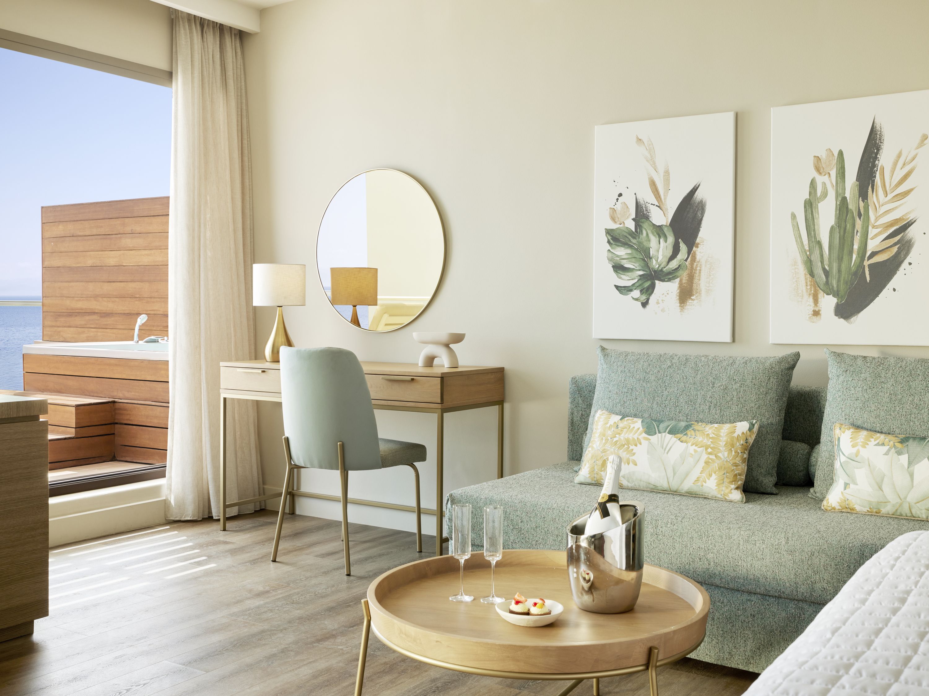 Junior Suite Grand Terrace Whirlpool Sea View Panorama