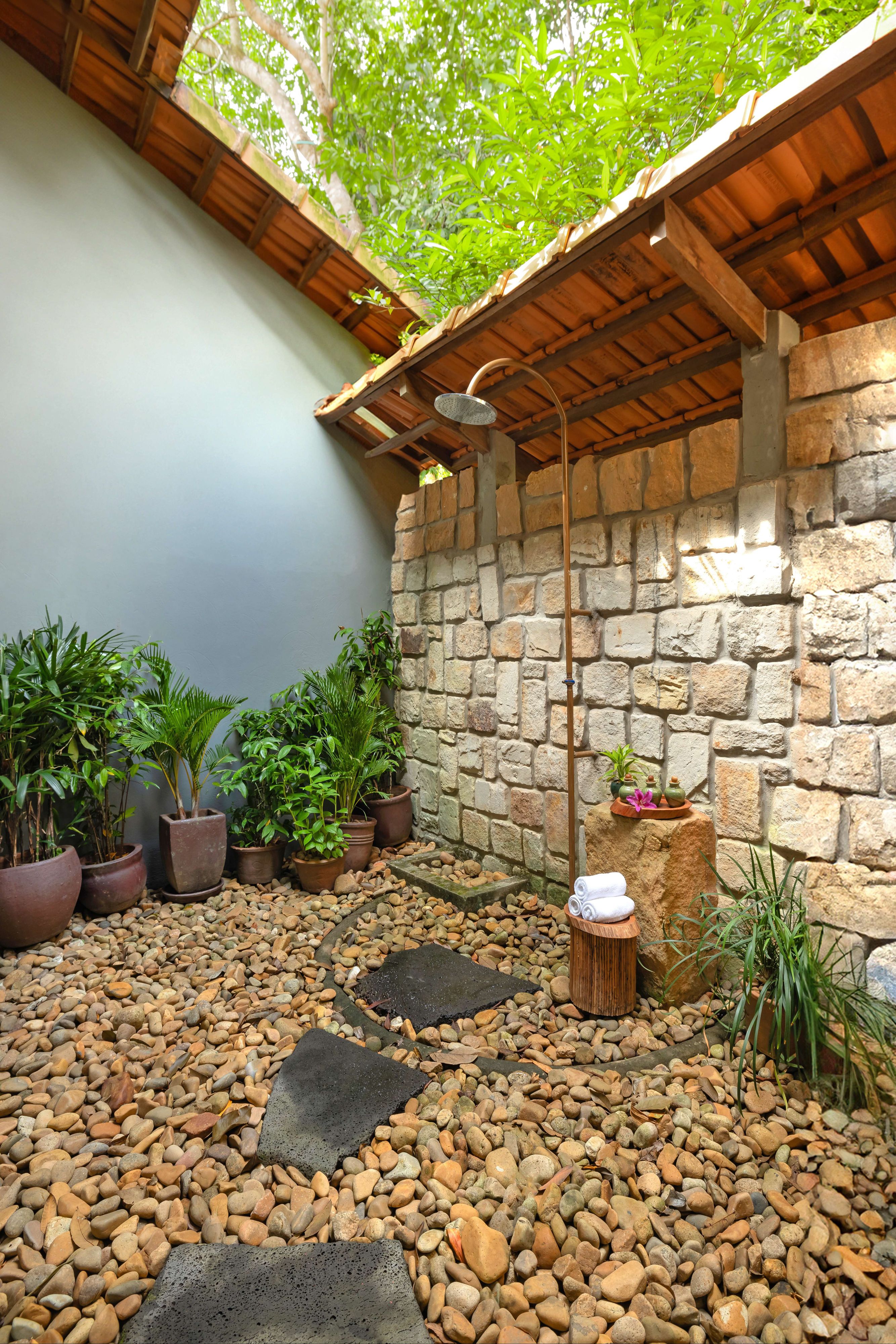GREEN VILLA