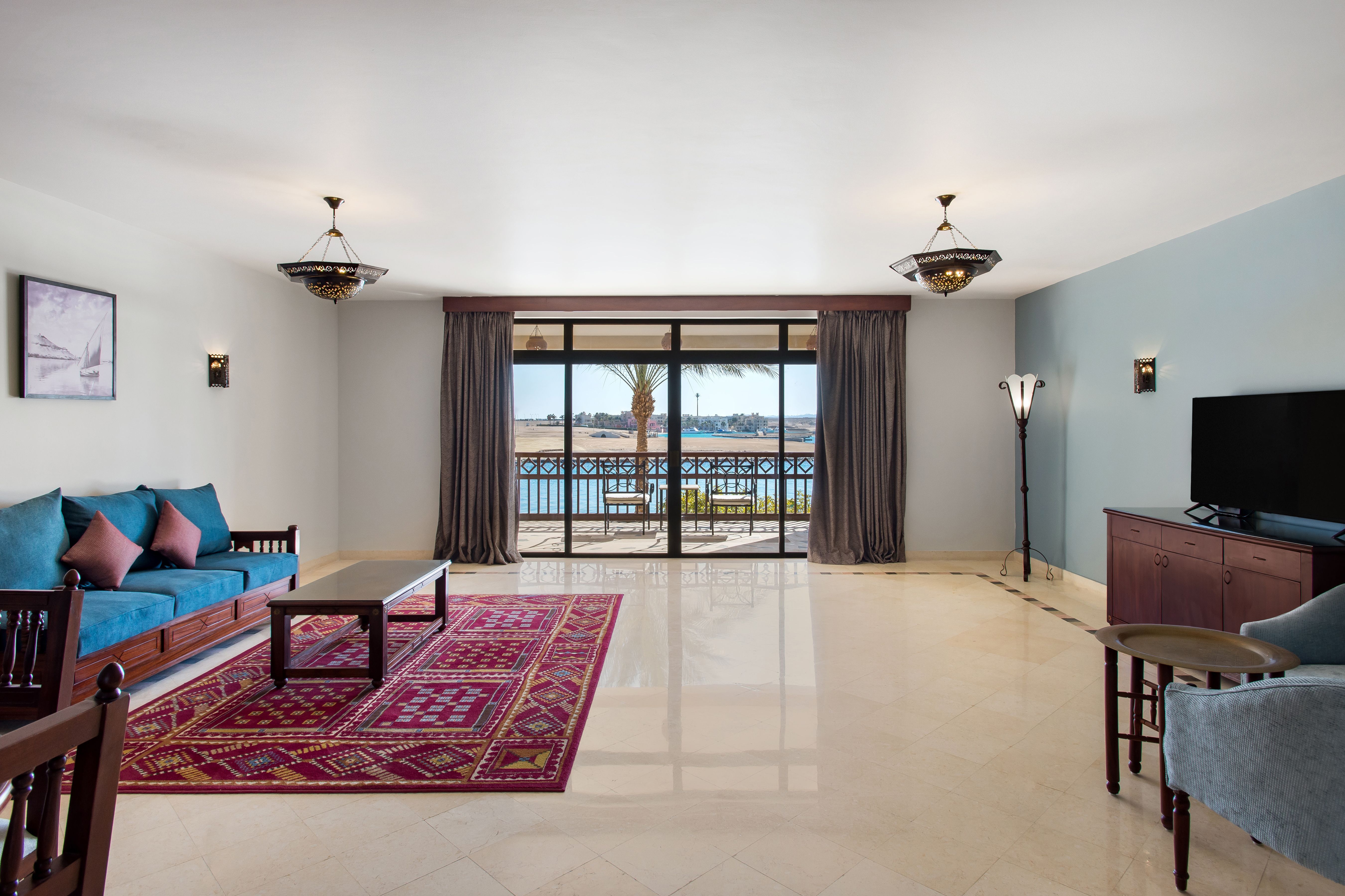 PREMIUM SUITE (MARINA VIEW)