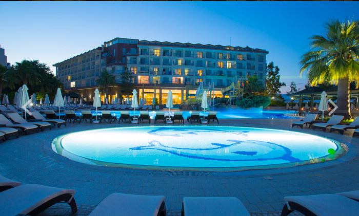 Washington resort 1.JPG