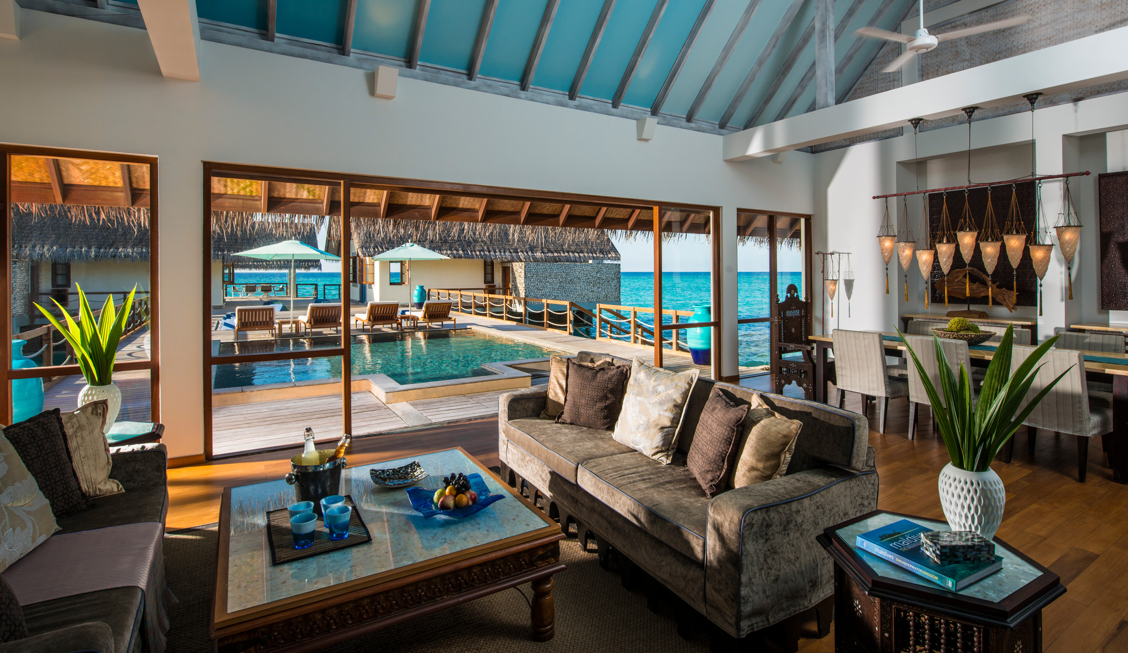 THREE-BEDROOM LAND & OCEAN SUITE