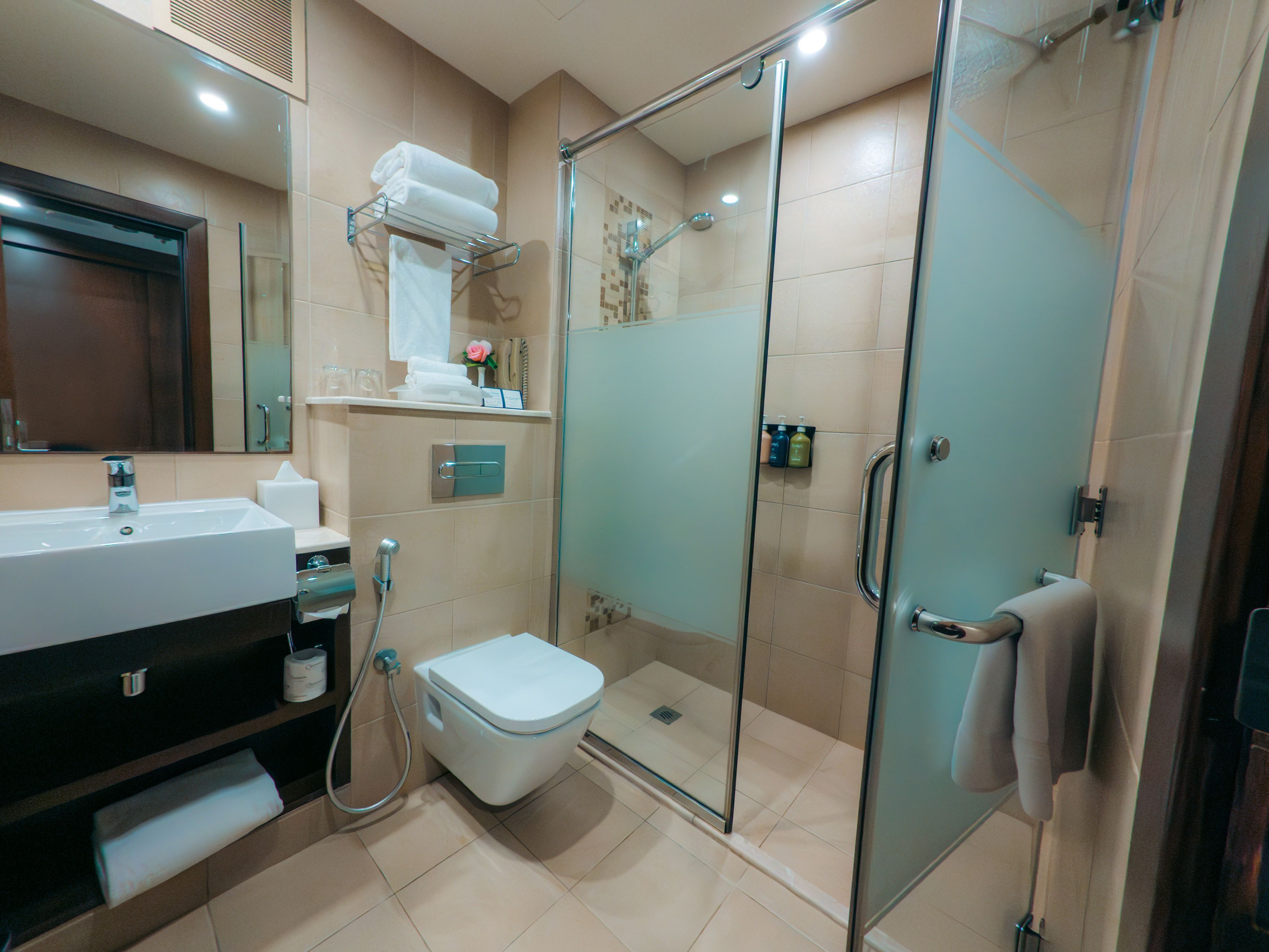 Double or Twin DELUXE Room