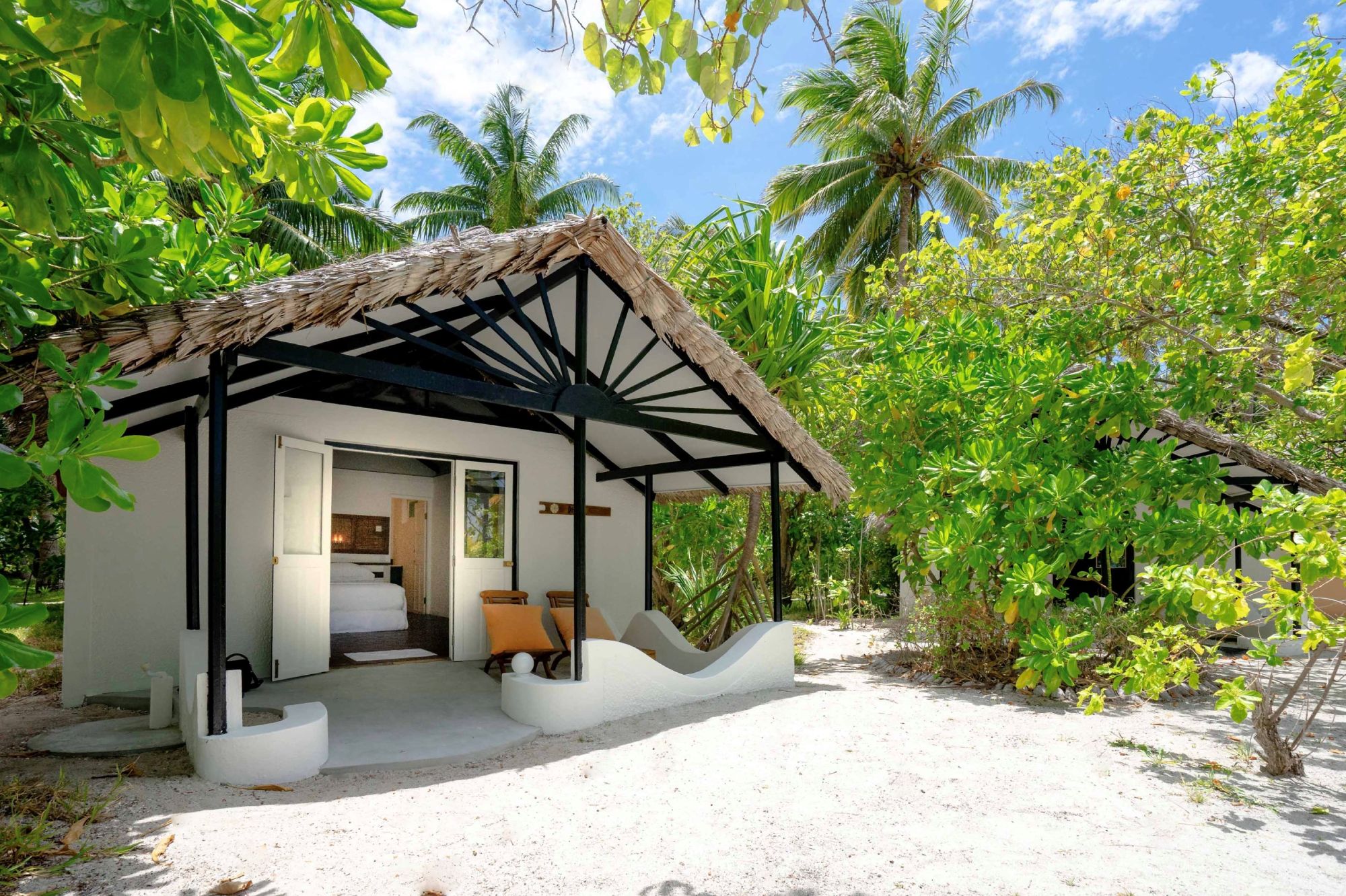 BEACH VILLA 