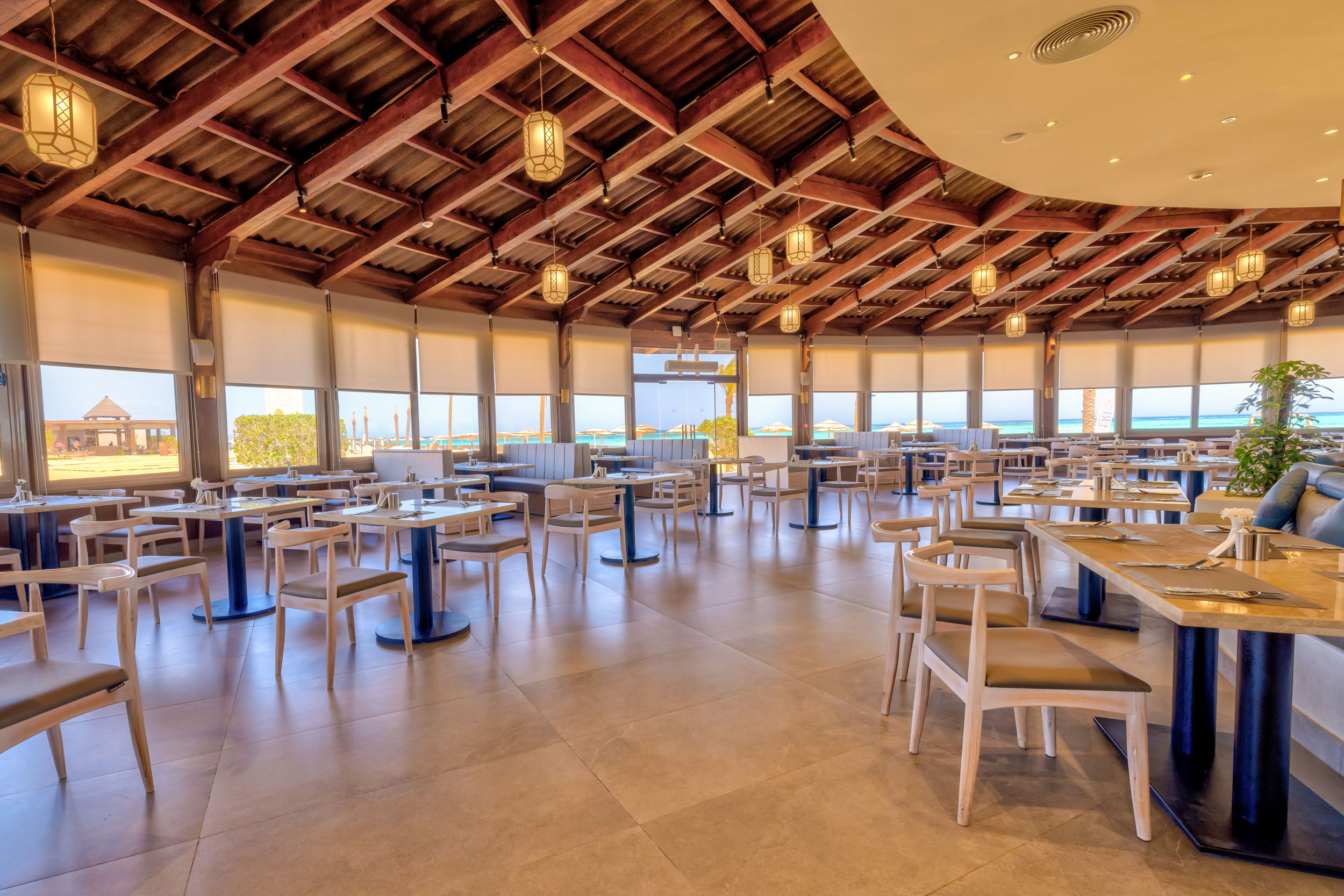 El Manzil :Main Restaurant