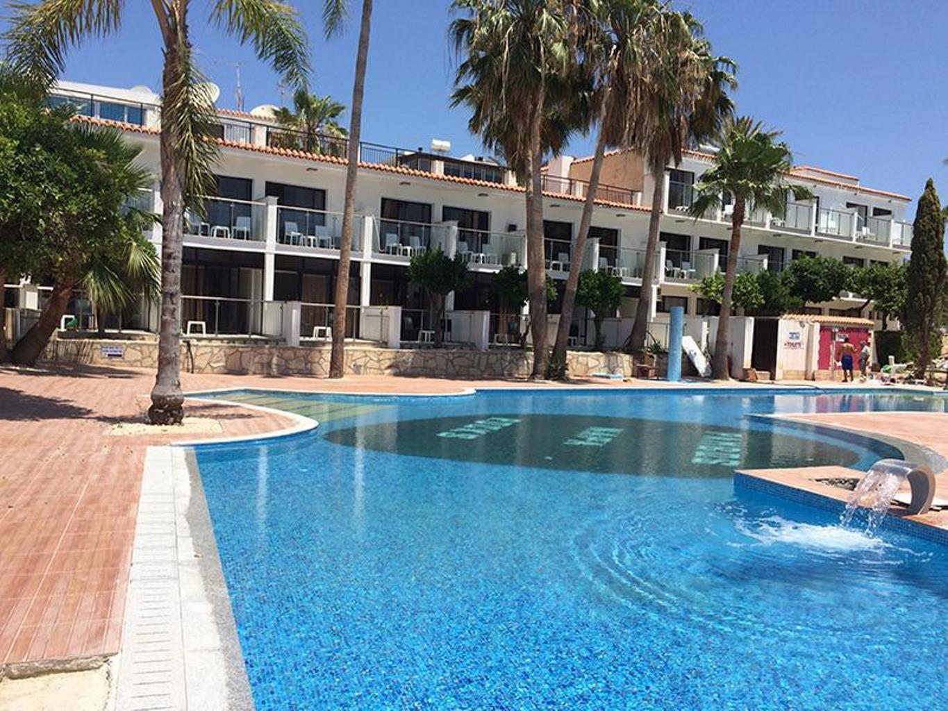Piscina deschisă