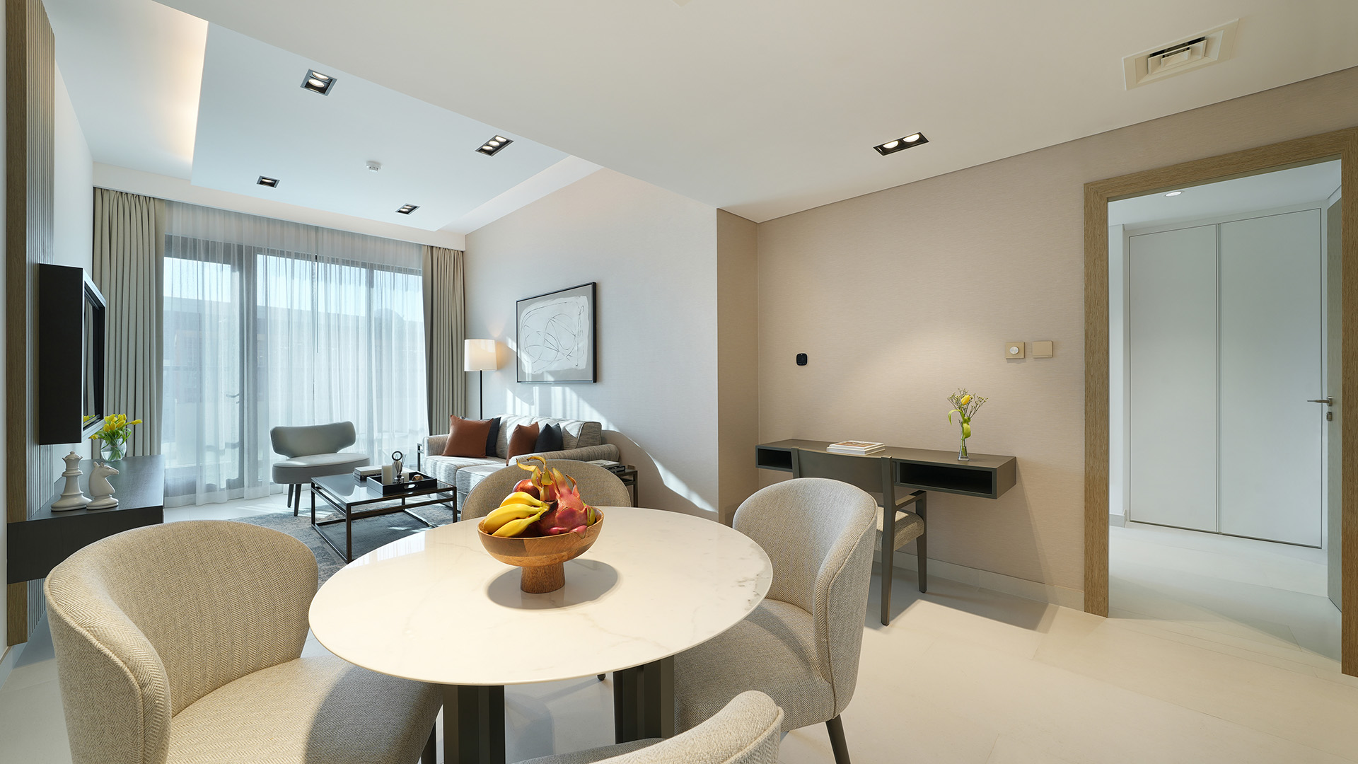 Luxury One Bedroom Apartment