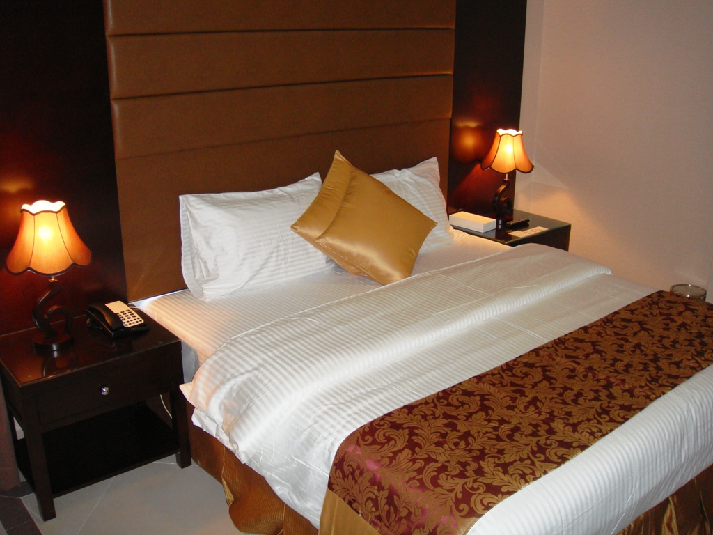 One Bedroom Deluxe King Apartment