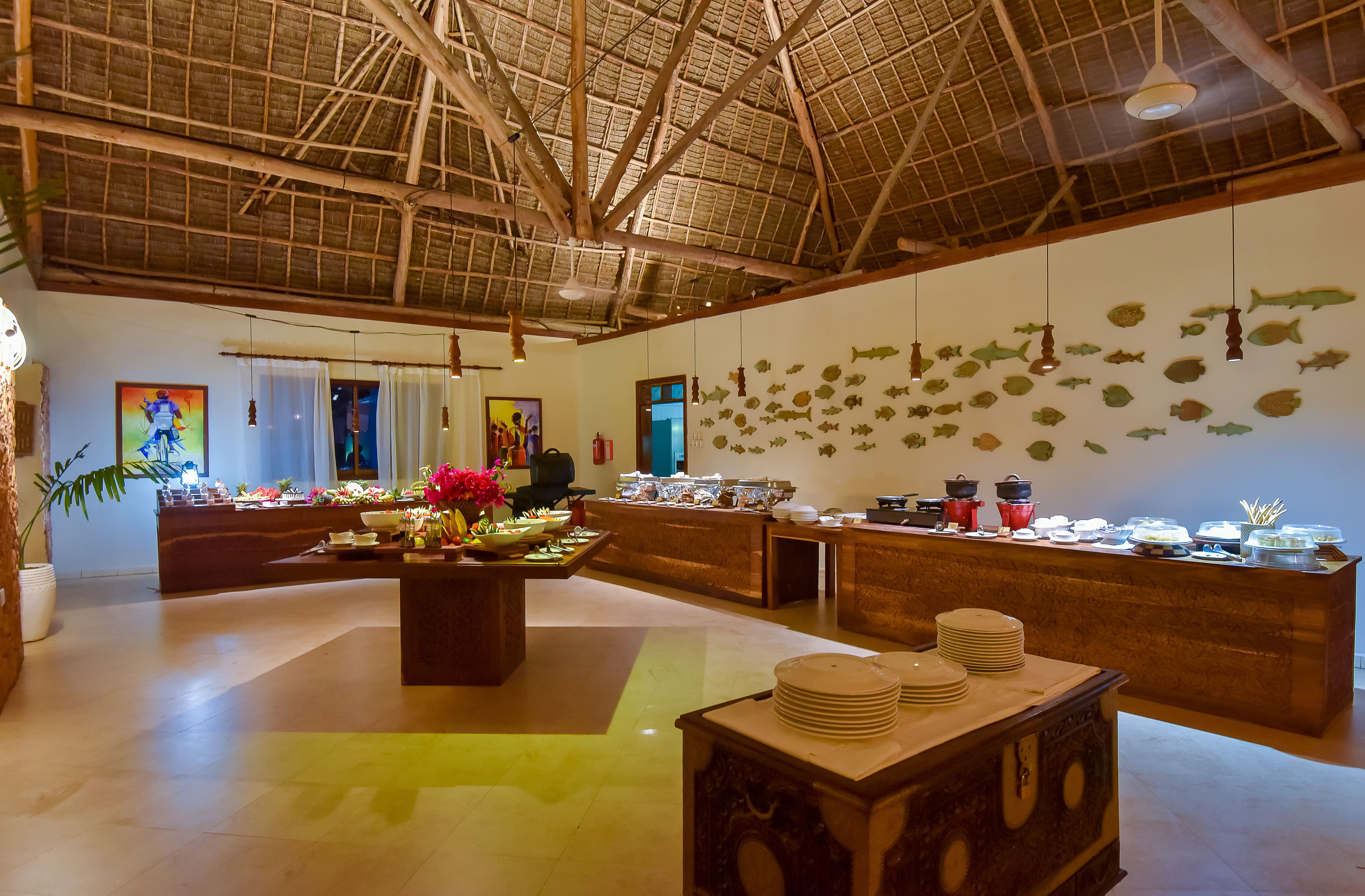 MAIN RESTAURANT