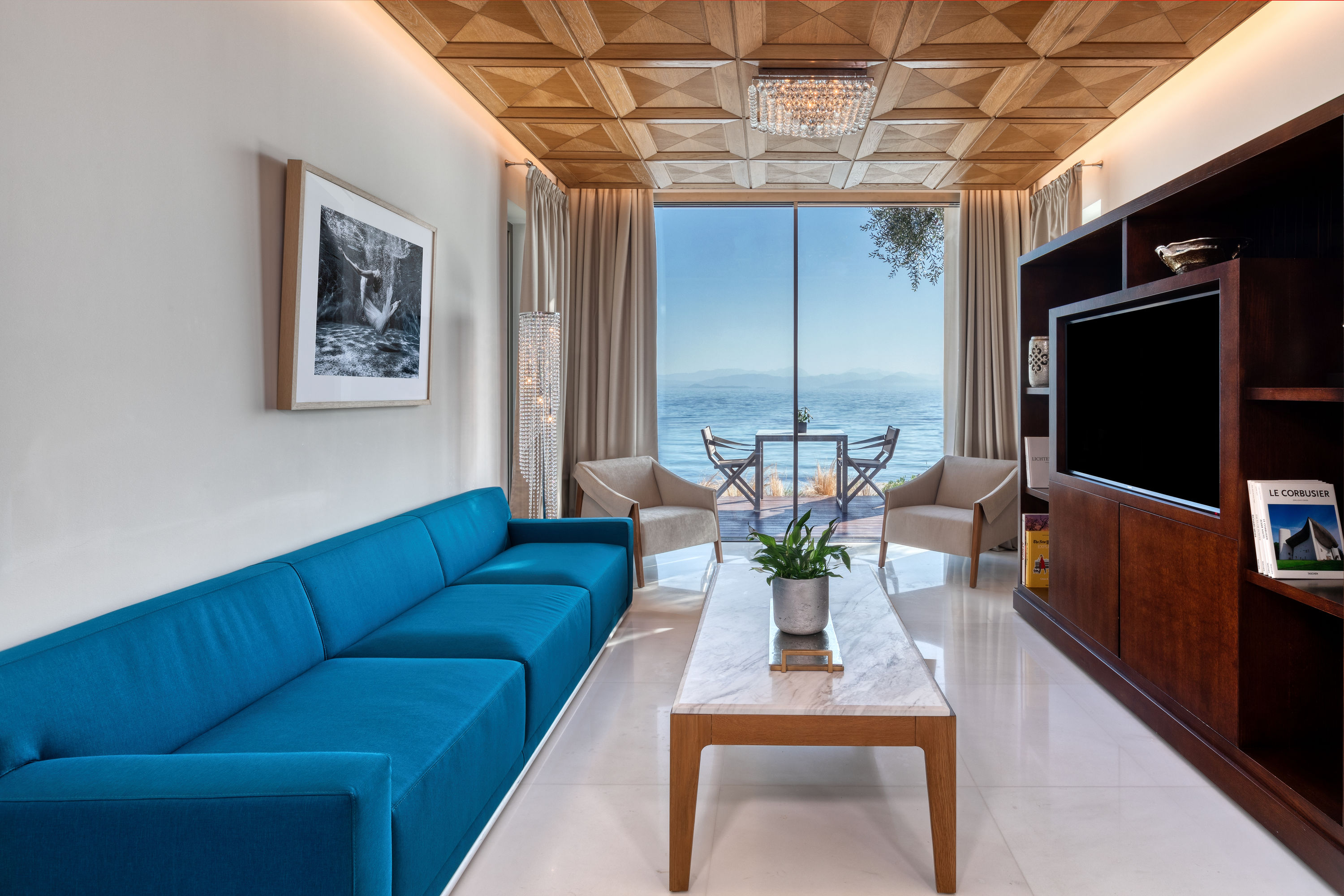 HRH Ivory Villa SV