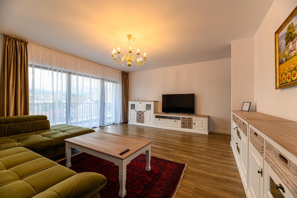 #205 | 2 BDR Apartment w/ Terrace - Perfect for Friends