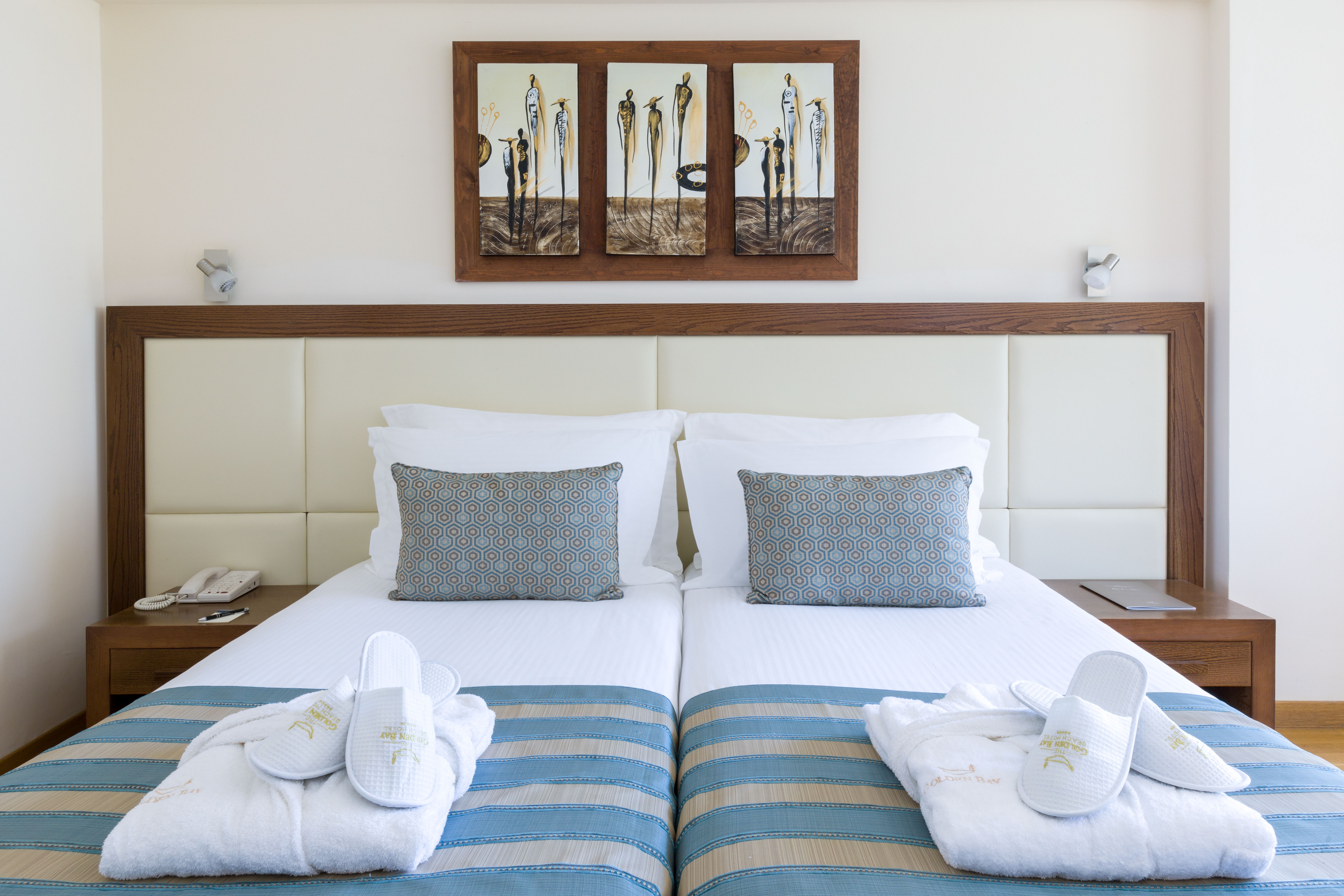 SUITE WITH JACUZZI