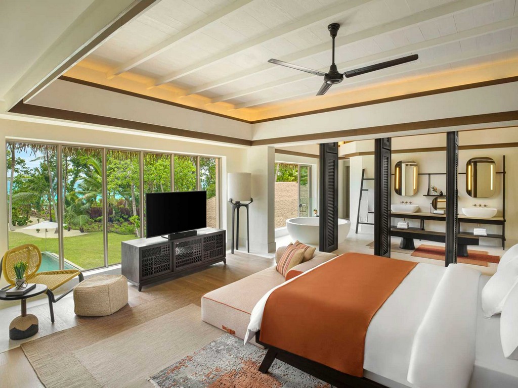 Three Bedroom Royal Beachfront Residence