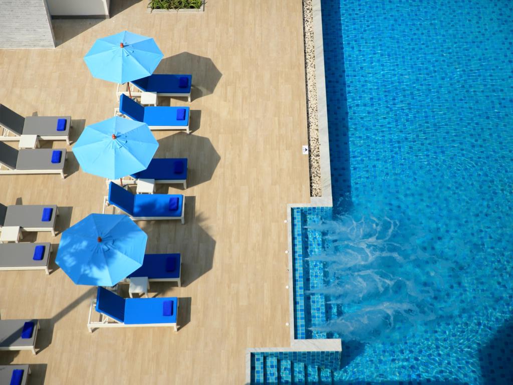 Piscina deschisă