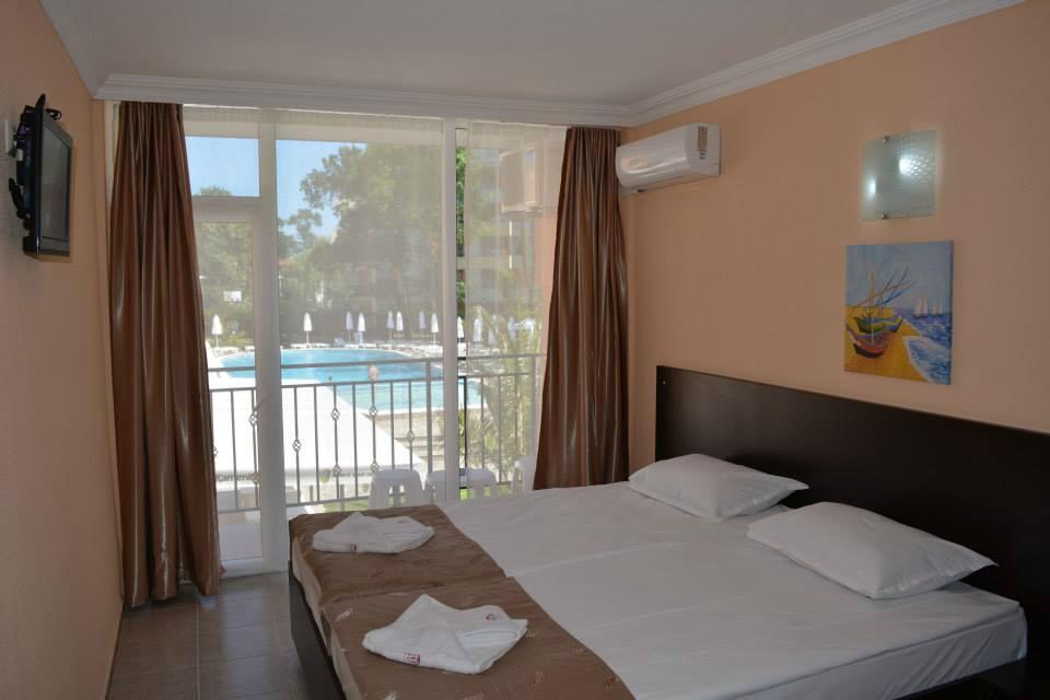 riva-hotel-1.jpg