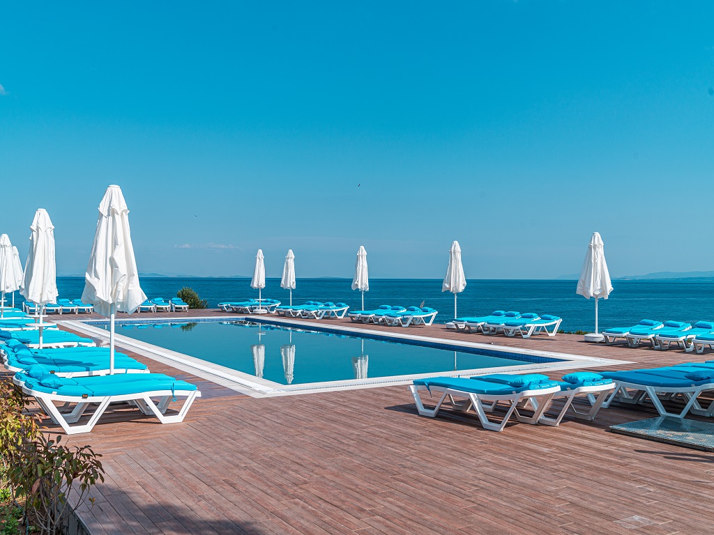Piscina deschisă
