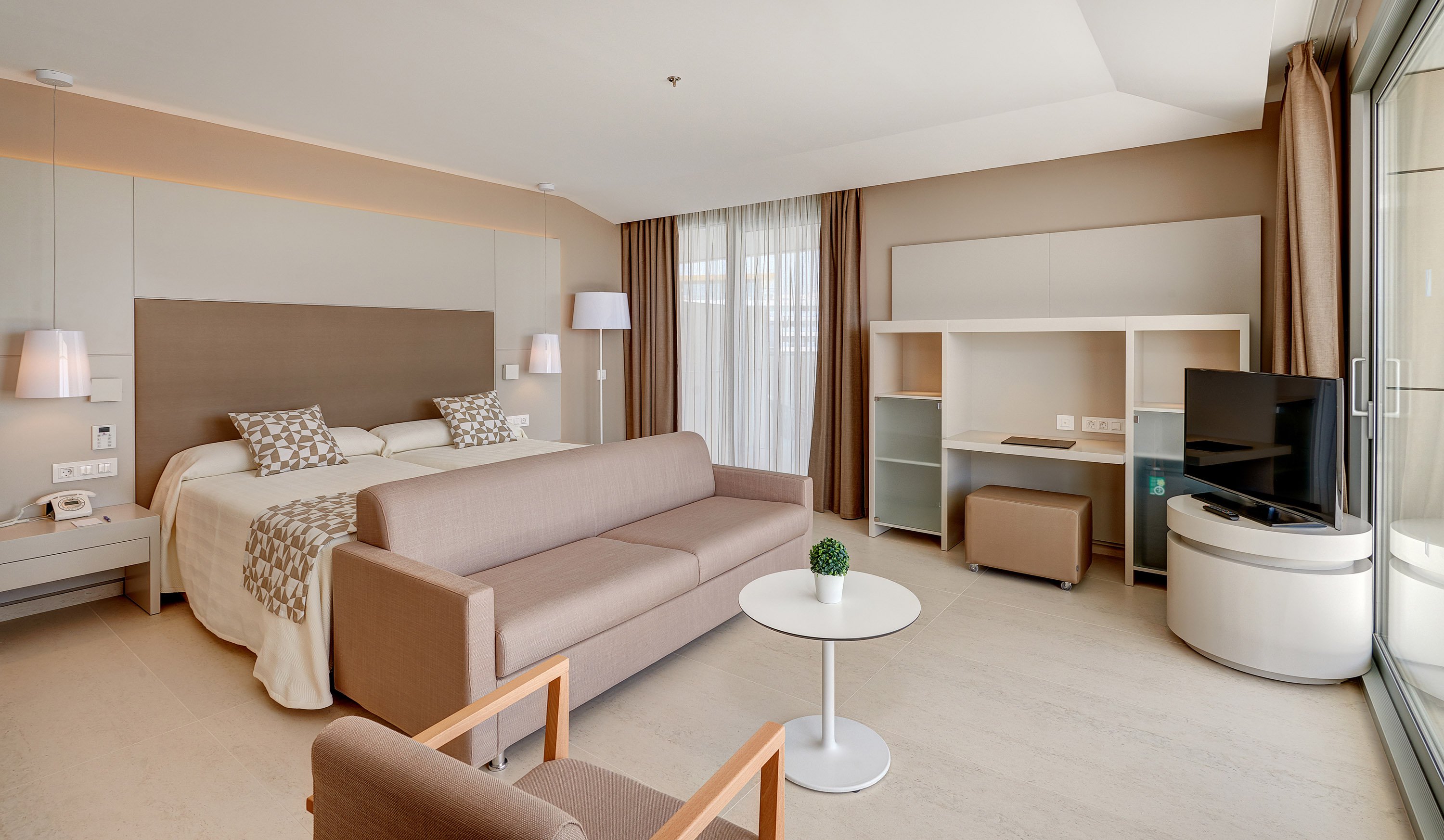 JUNIOR SUITE  WITH BALCONY