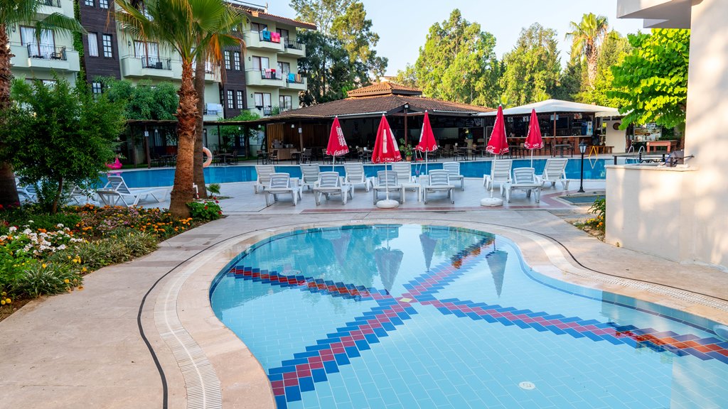 Piscina deschisă