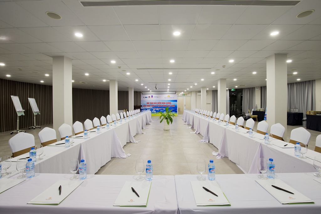 MICE (servicii de organizare de întâlniri, conferințe, alte evenimente)