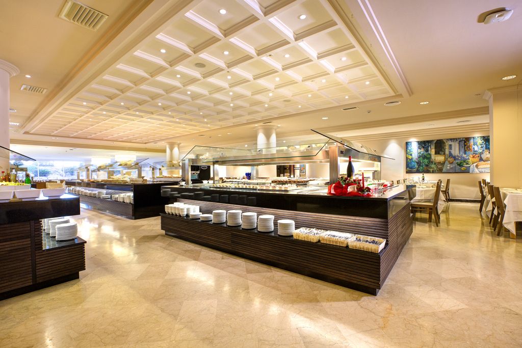 MAIN RESTAURANT