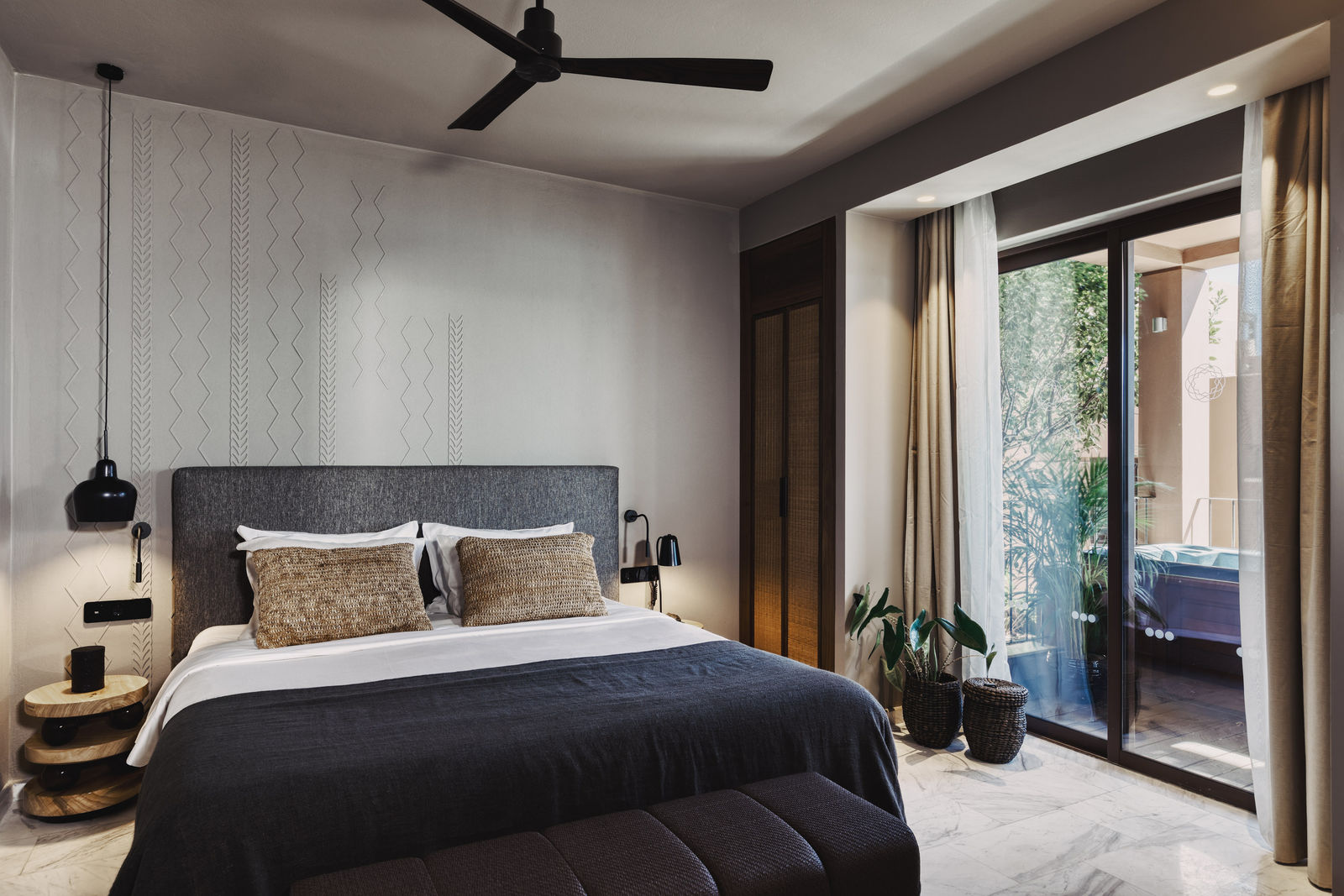 Premium 1 Bdr Suite, GV with Out. Jacuzzi