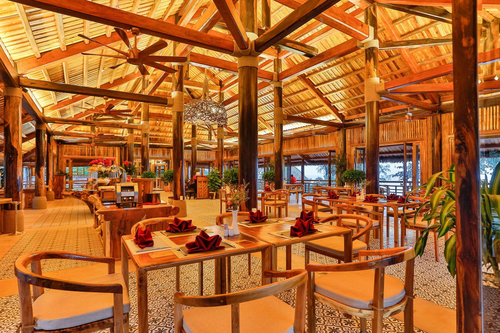 Tree House Restaurant