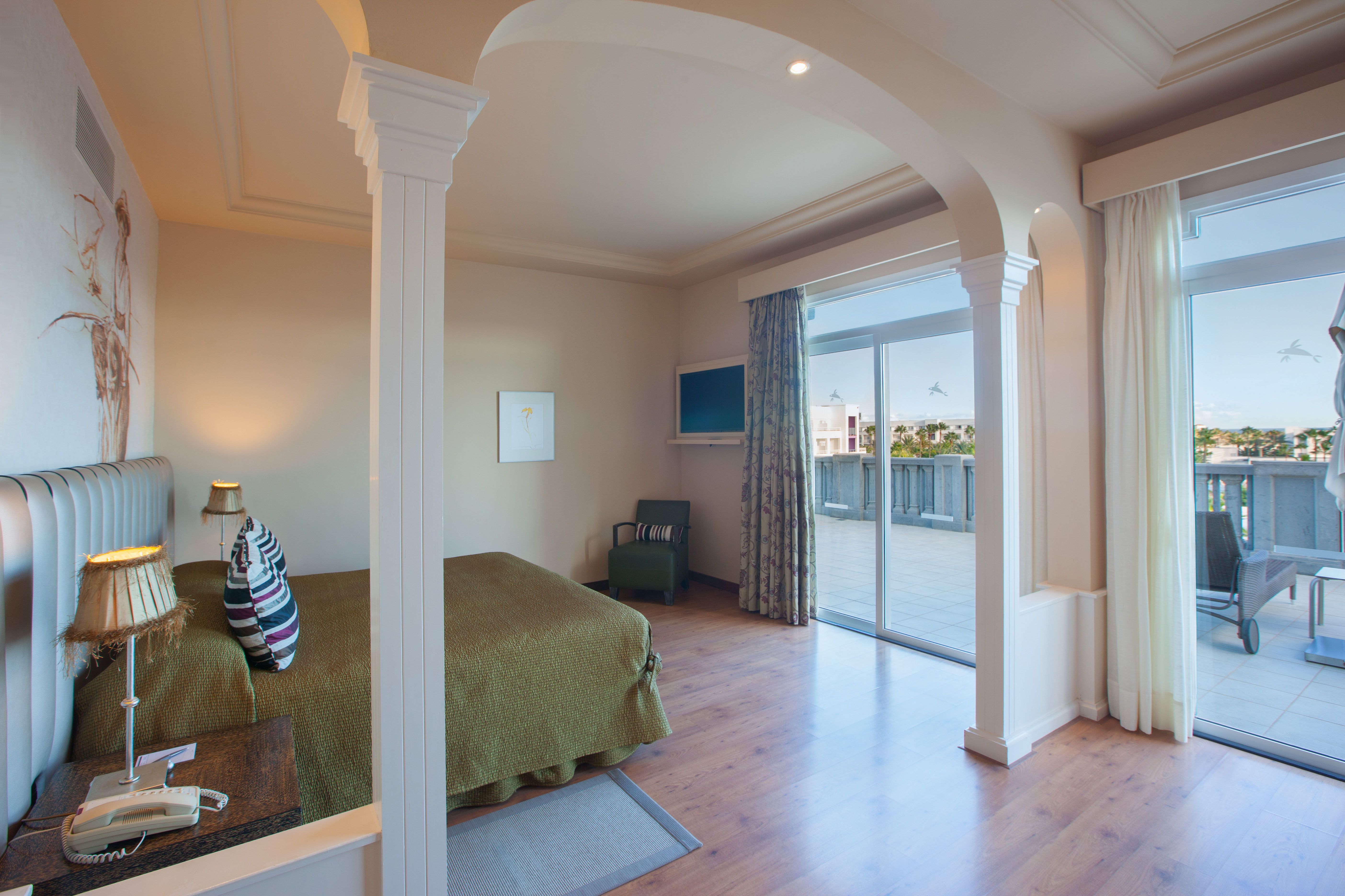 SENIOR SUITE TERRACE UNIQUE